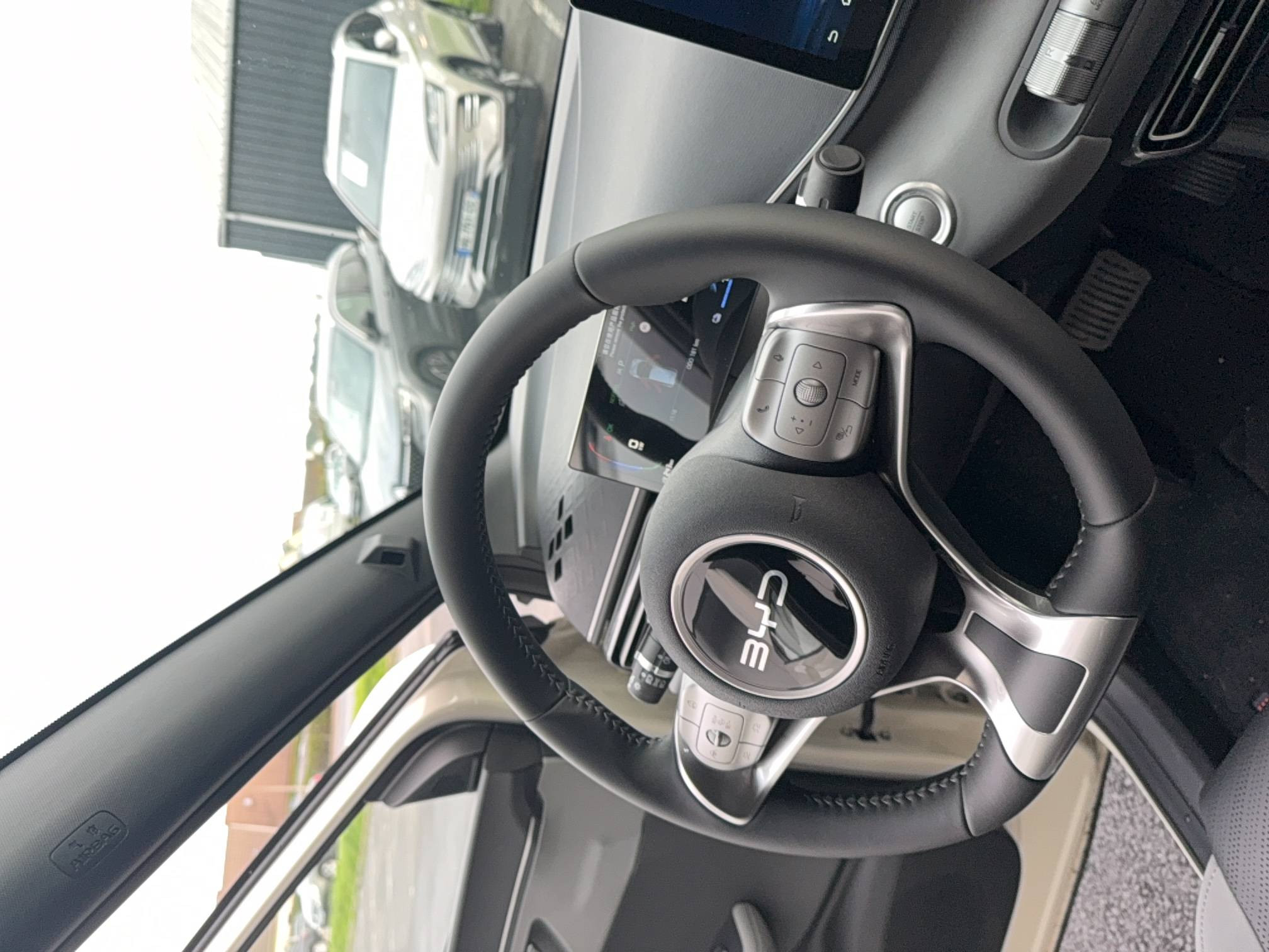 Vente en ligne Byd Dolphin Surf  43.2 kWh 88 ch au prix de 21 990 €