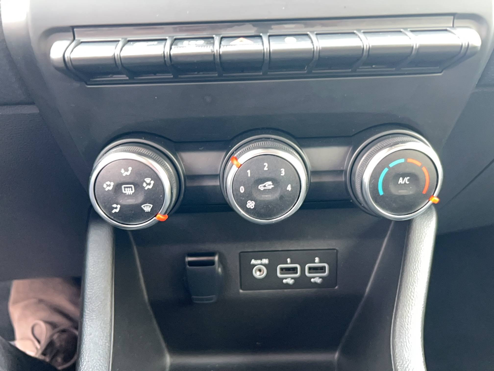 Vente en ligne Renault Clio 5 Clio TCe 90 au prix de 14 390 €