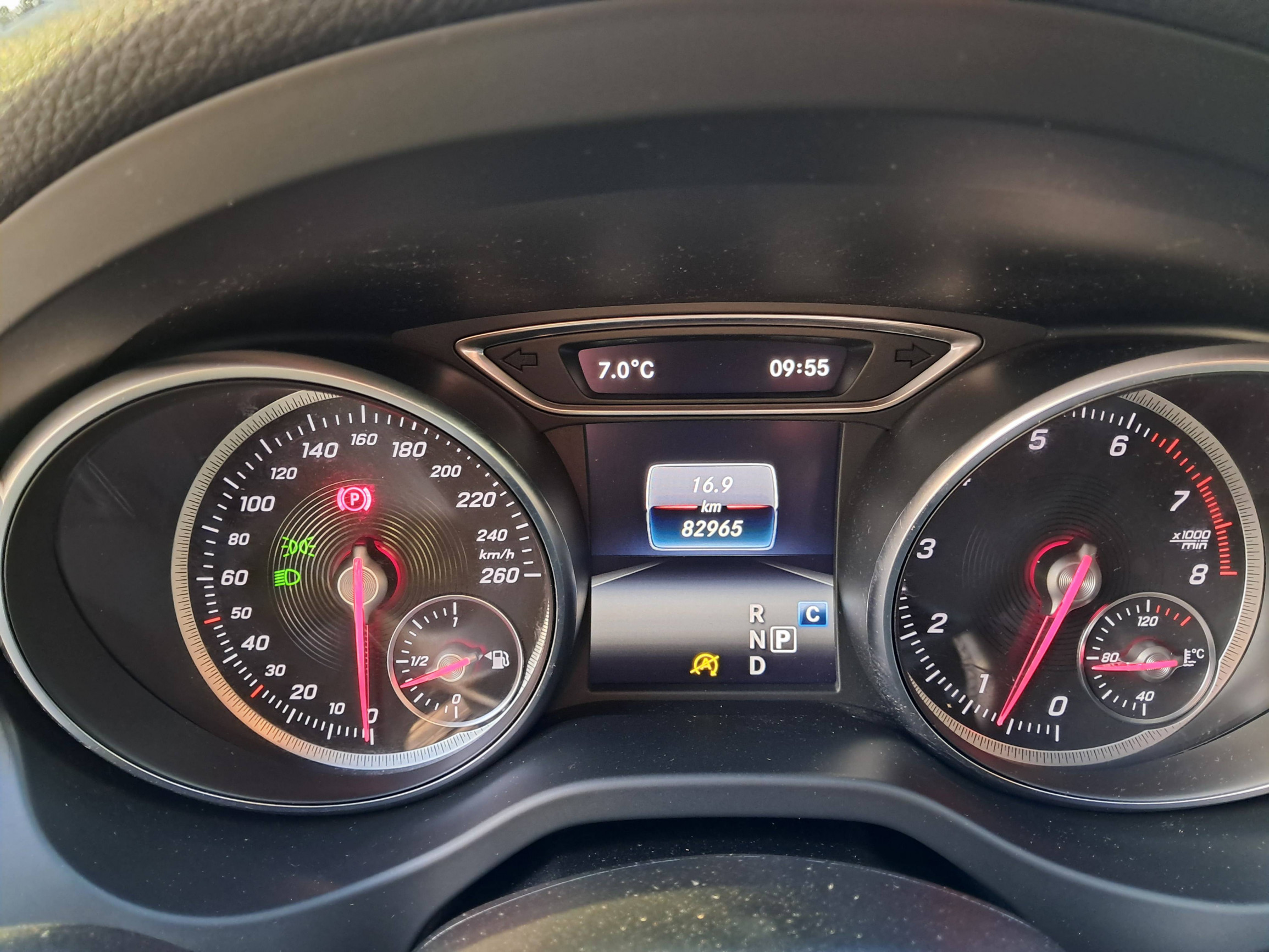 Vente en ligne Mercedes CLA Shooting Brake  180 7G-DCT au prix de 19 490 €