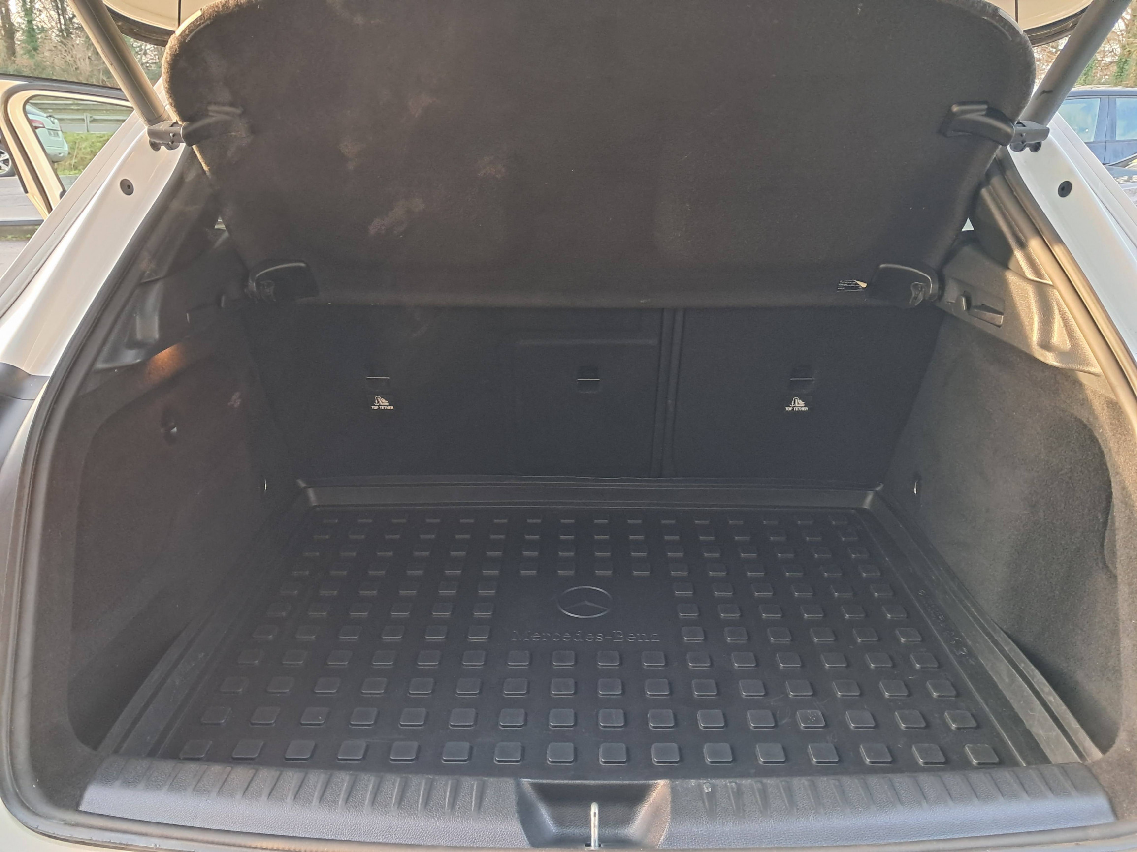 Vente en ligne Mercedes CLA Shooting Brake  180 7G-DCT au prix de 19 490 €