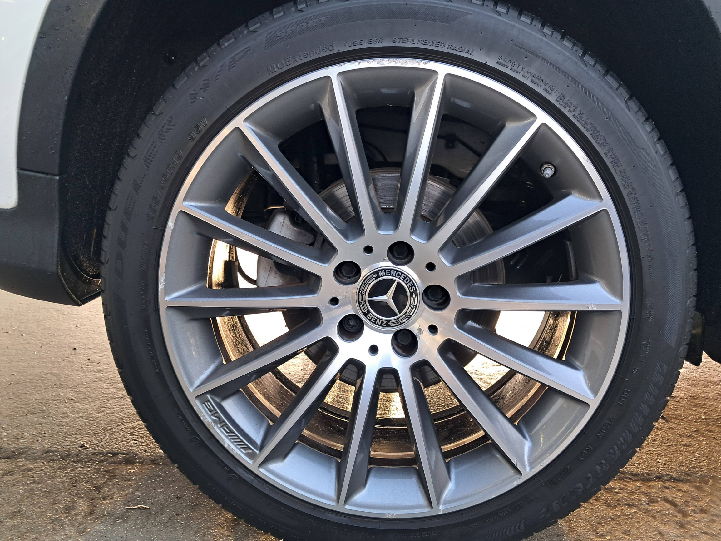 Vente en ligne Mercedes CLA Shooting Brake  180 7G-DCT au prix de 19 490 €