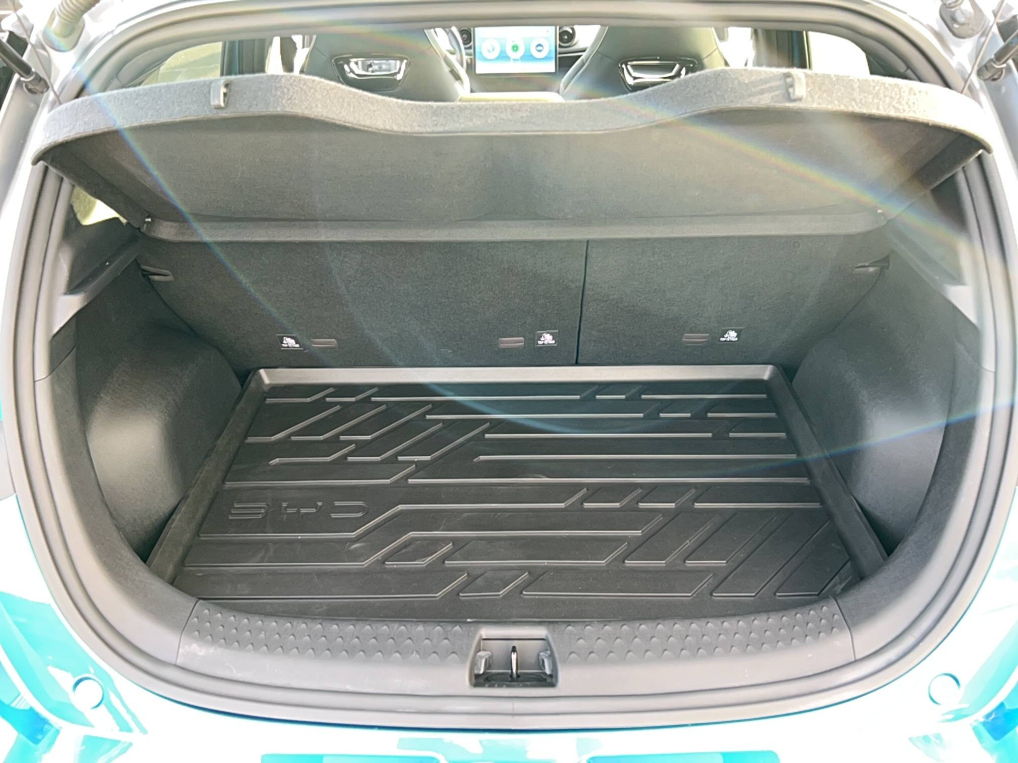 Vente en ligne Byd Dolphin  60,4 kWh 204 ch au prix de 27 990 €