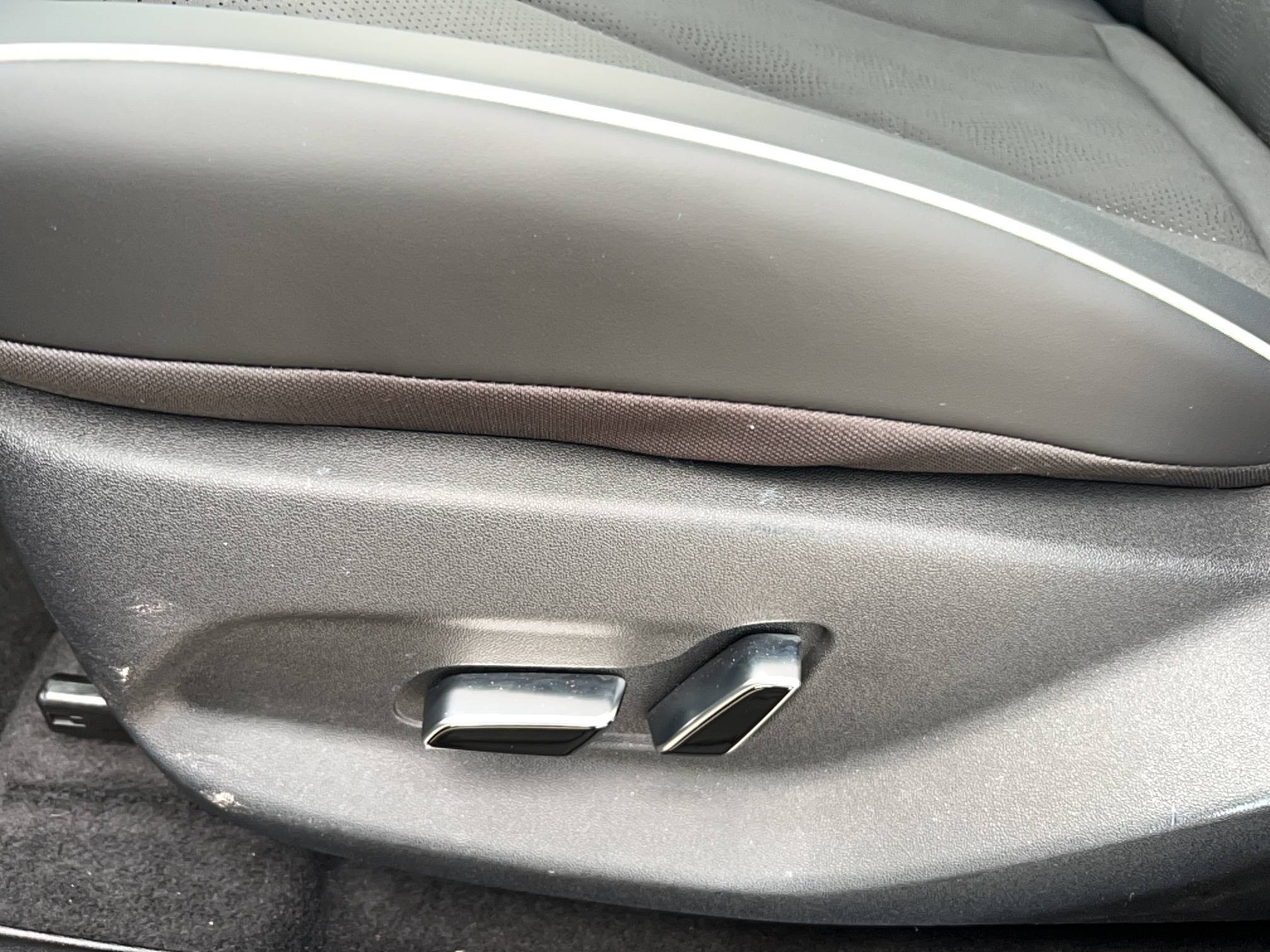 Vente en ligne Byd Dolphin  60,4 kWh 204 ch au prix de 27 990 €