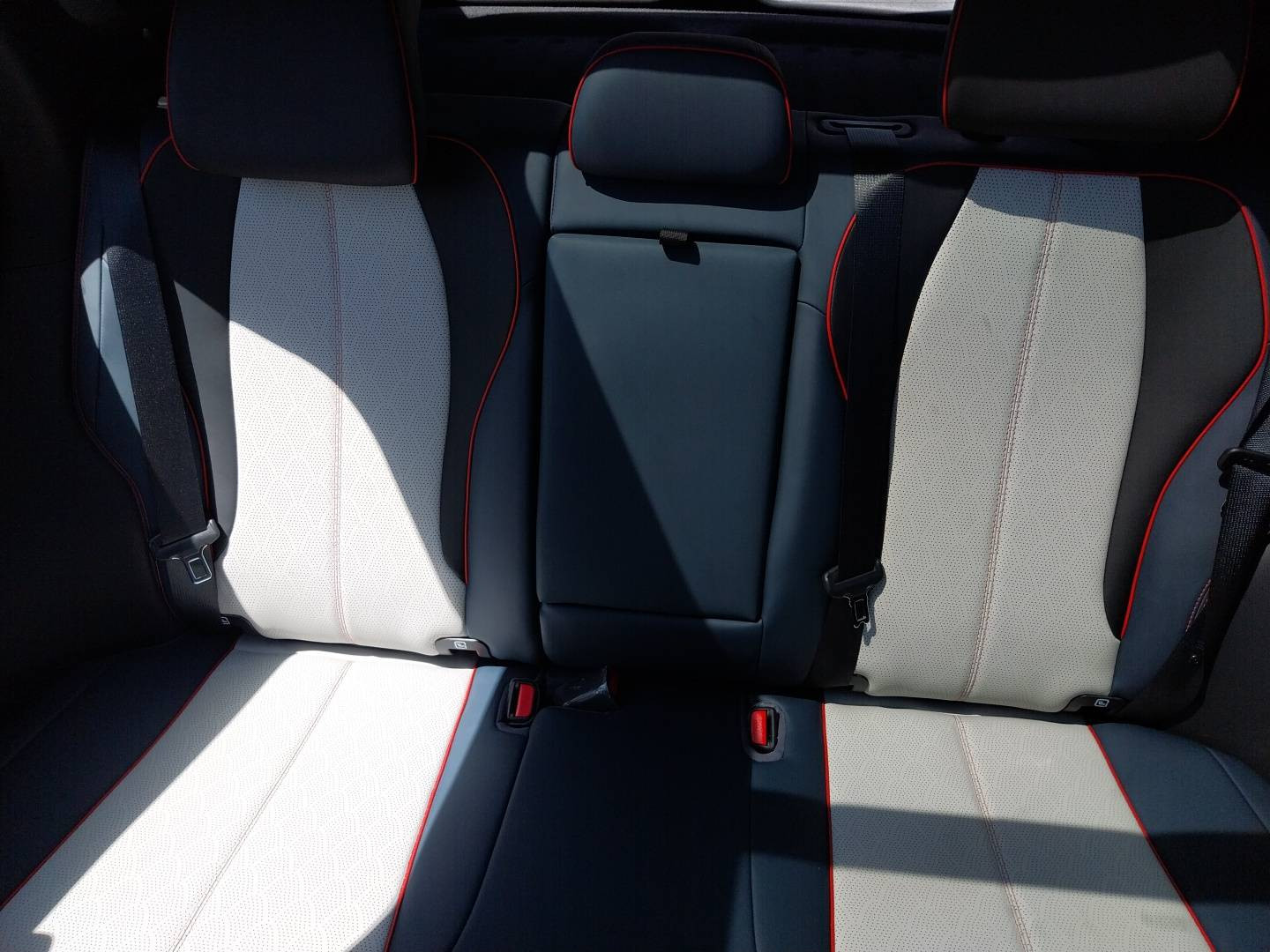 Vente en ligne Byd Atto 3  60,5 kWh 204 ch au prix de 31 990 €