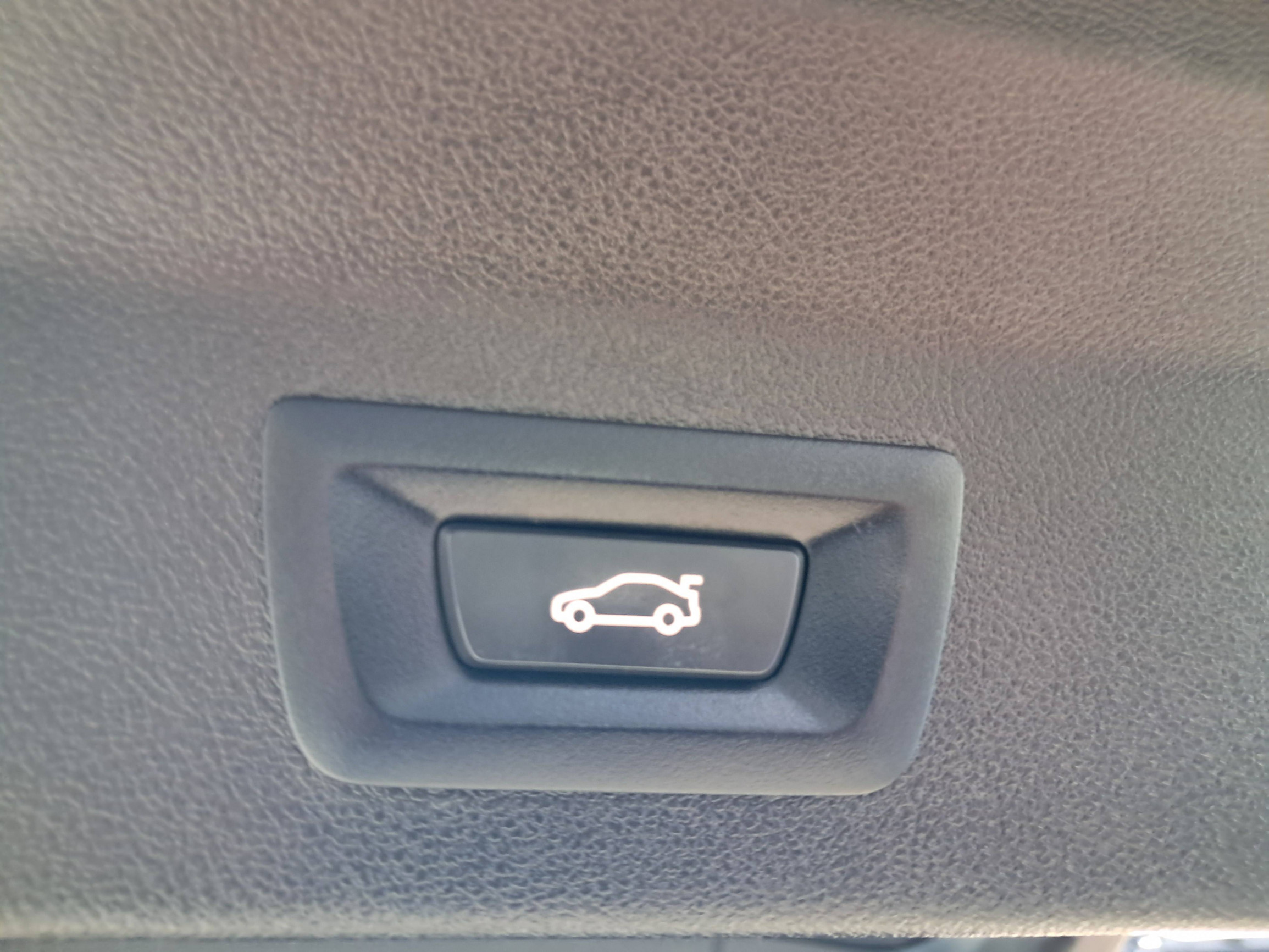 Vente en ligne Bmw X3 X3 xDrive 30e 292ch BVA8 au prix de 30 890 €