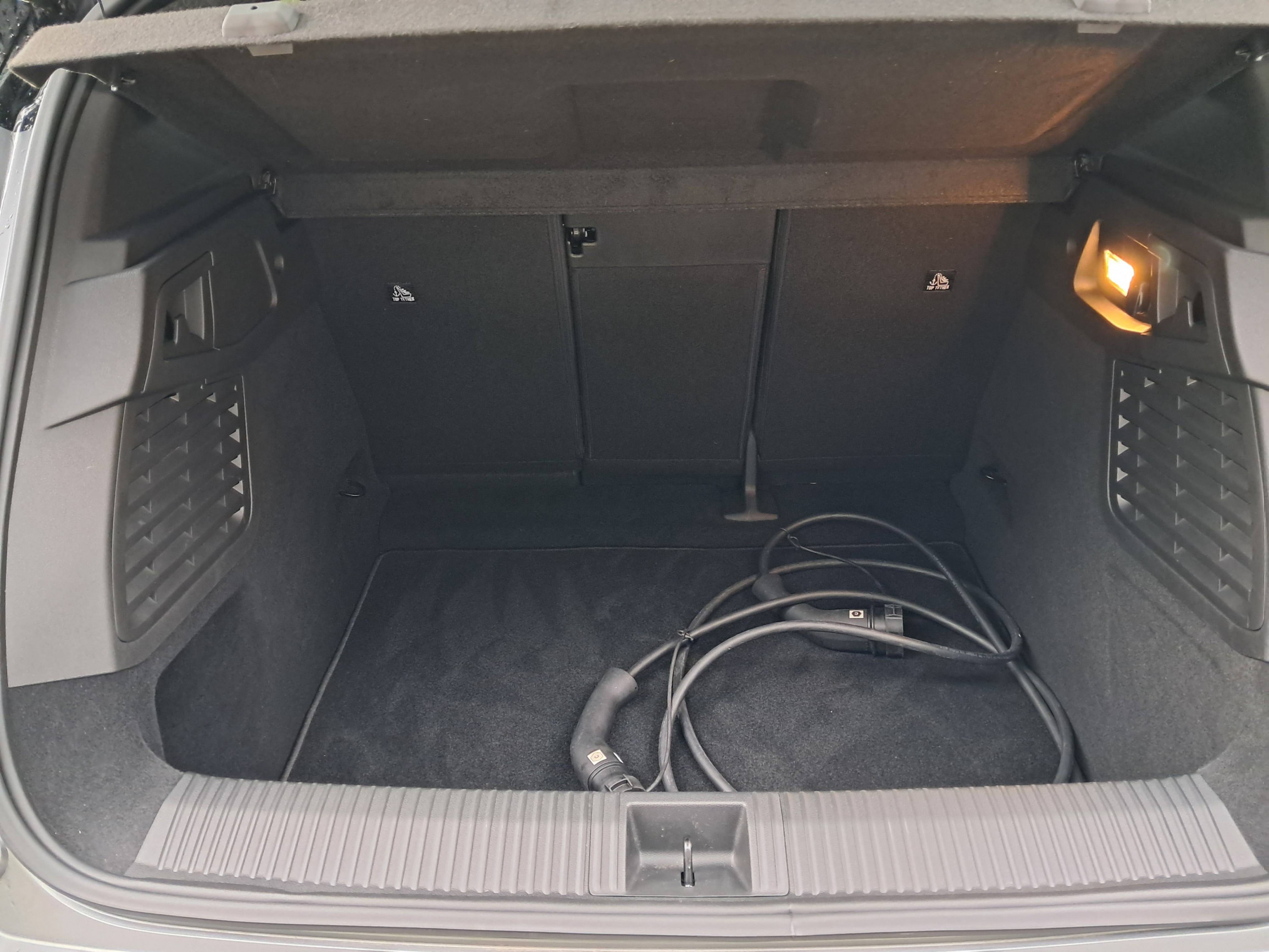 Vente en ligne Renault Scenic E-Tech  220 ch grande autonomie au prix de 35 990 €