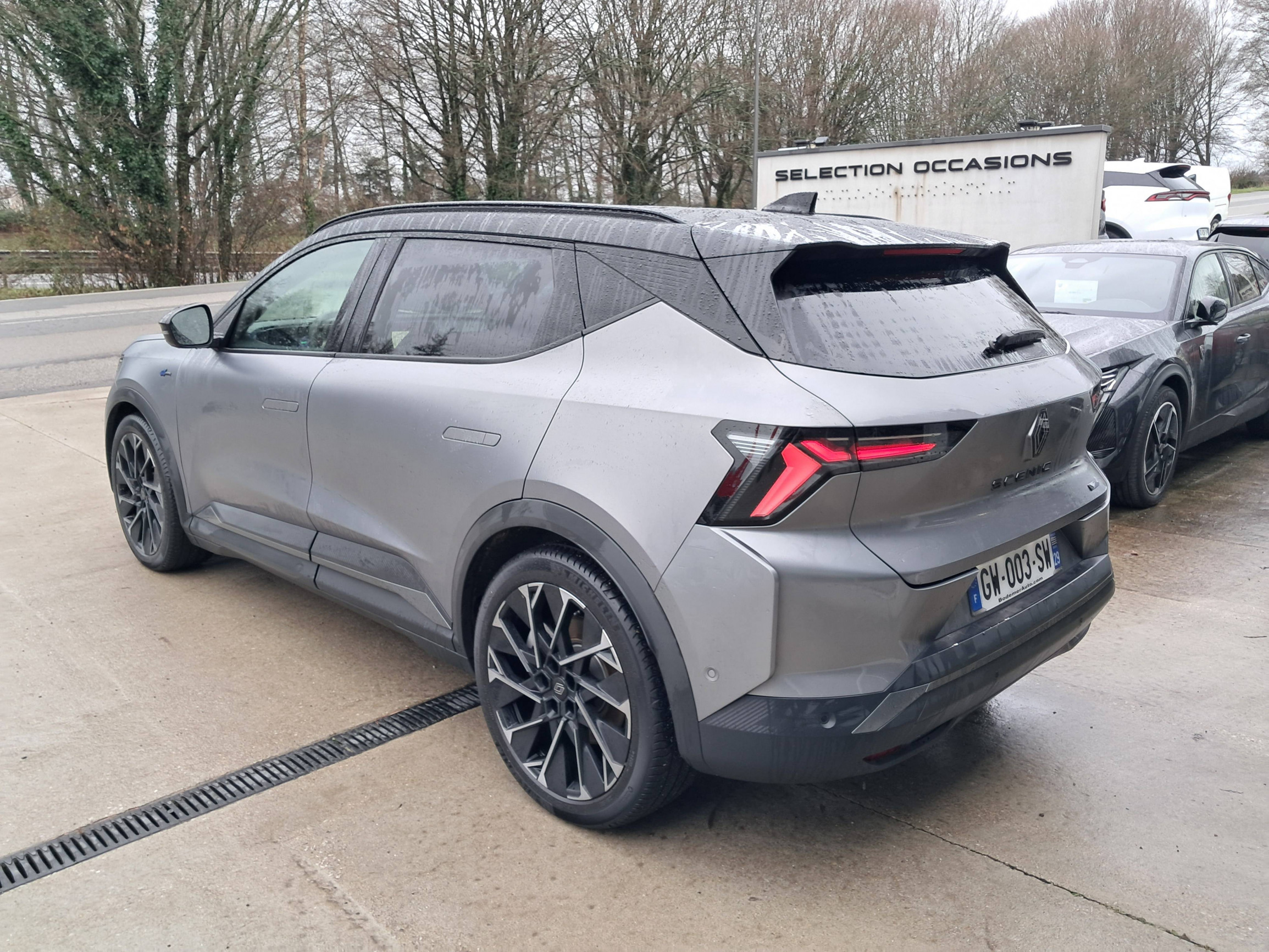 Vente en ligne Renault Scenic E-Tech  220 ch grande autonomie au prix de 35 990 €