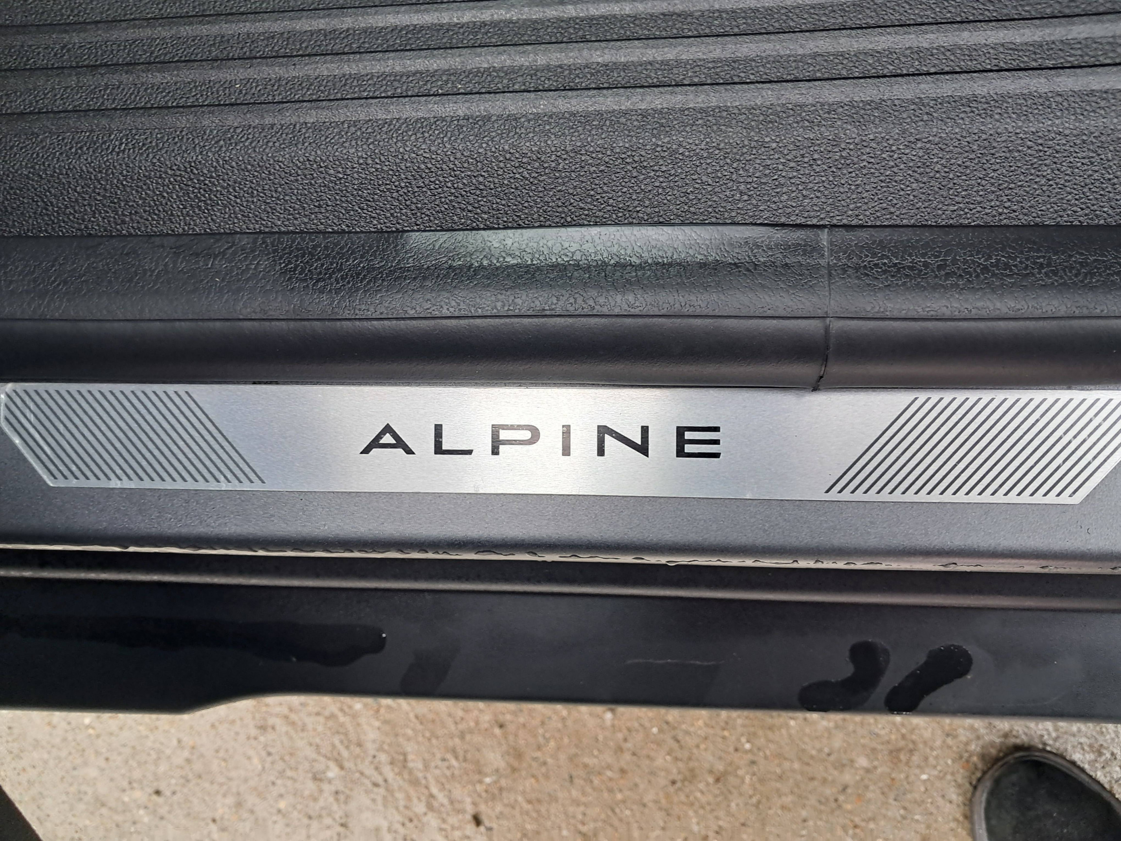 Vente en ligne Renault Scenic E-Tech  220 ch grande autonomie au prix de 35 990 €