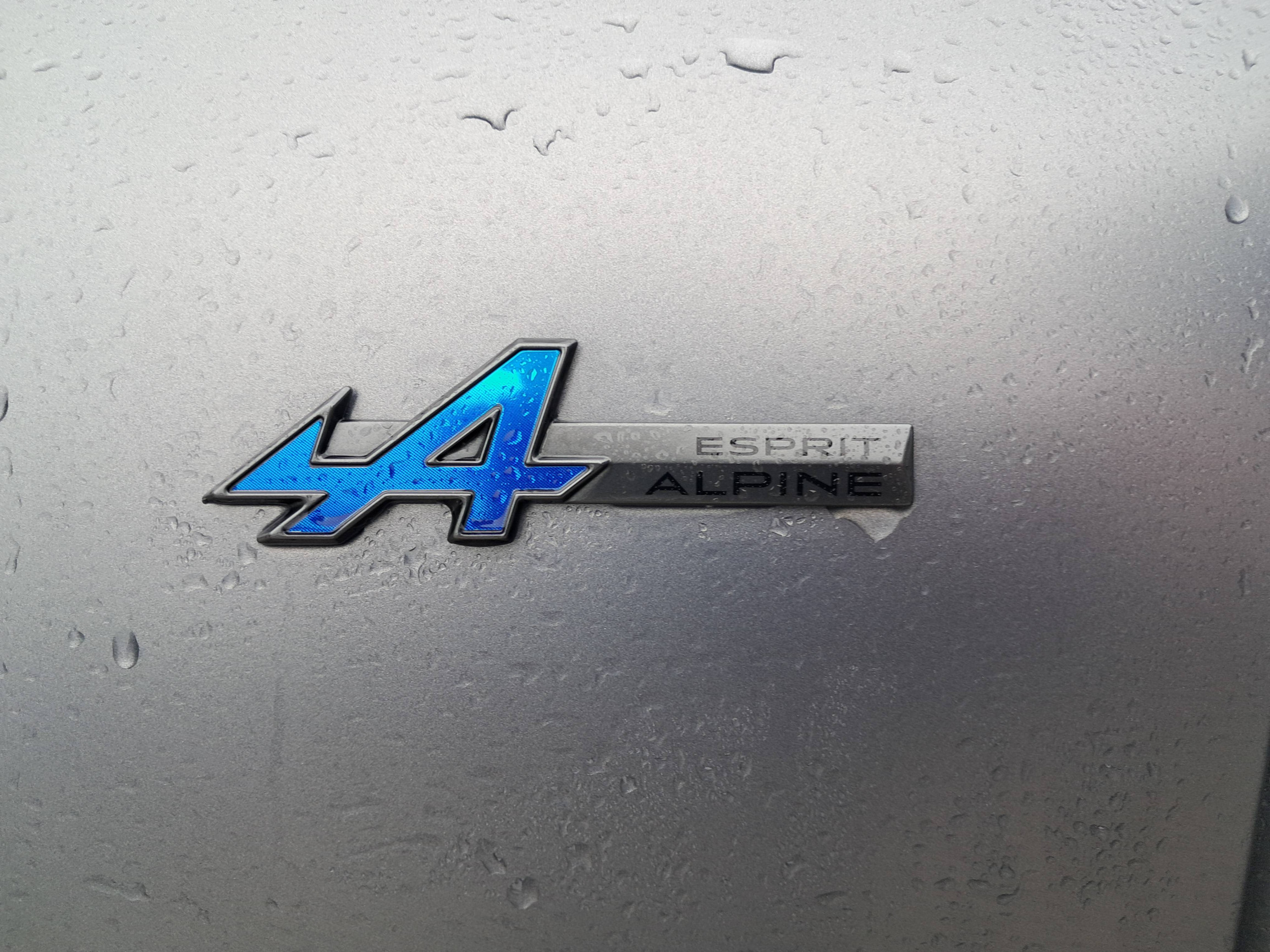 Vente en ligne Renault Scenic E-Tech  220 ch grande autonomie au prix de 35 990 €