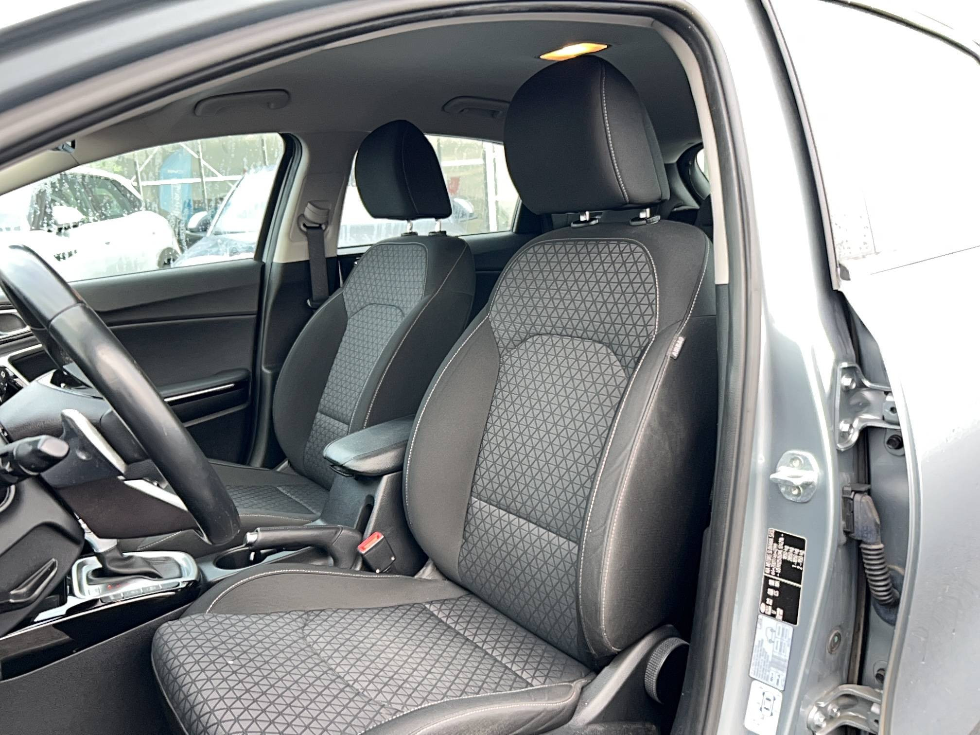 Vente en ligne Kia Ceed  1.5 T-GDi 160 ch DCT7 au prix de 19 990 €