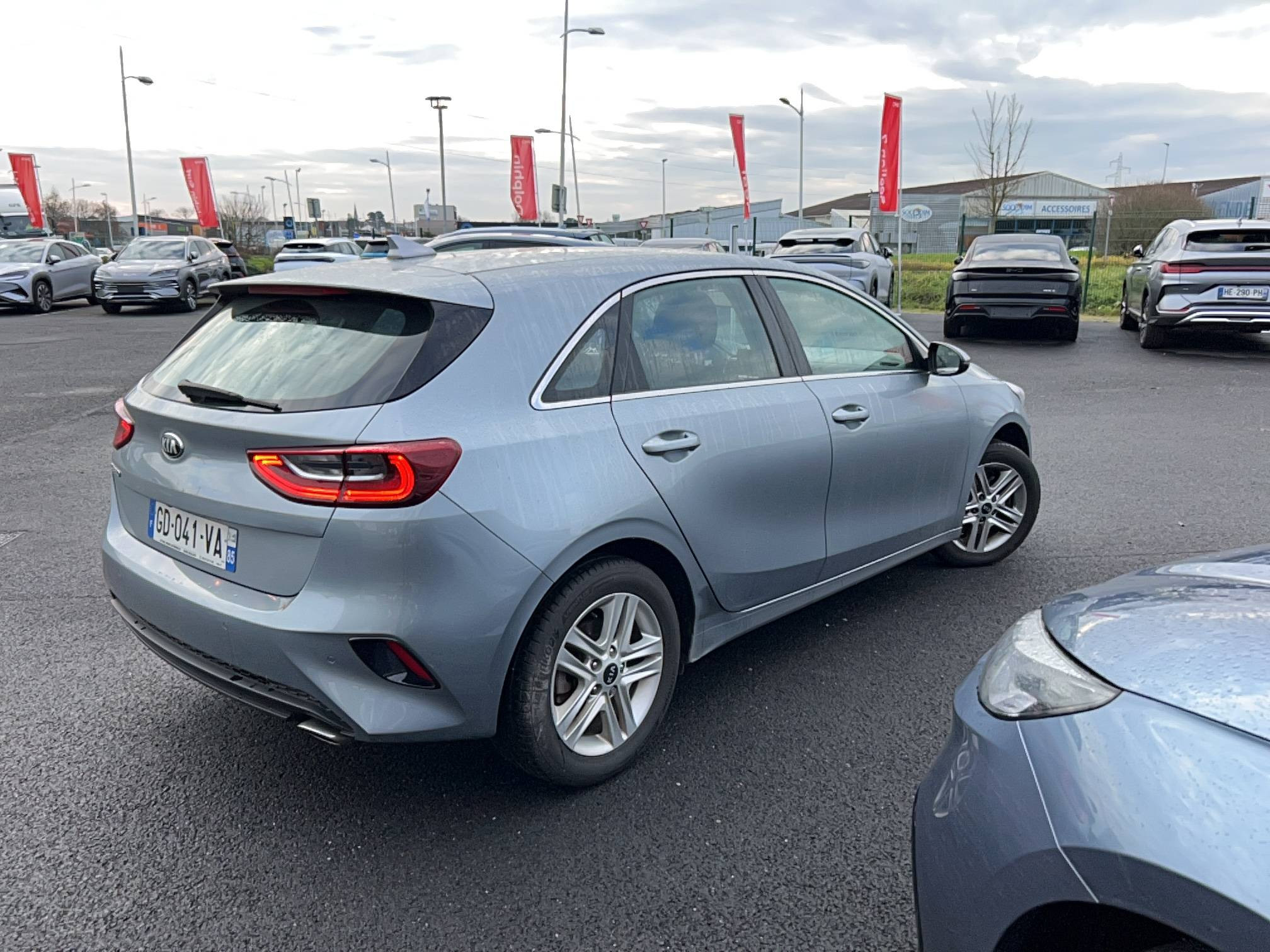 Vente en ligne Kia Ceed  1.5 T-GDi 160 ch DCT7 au prix de 19 990 €