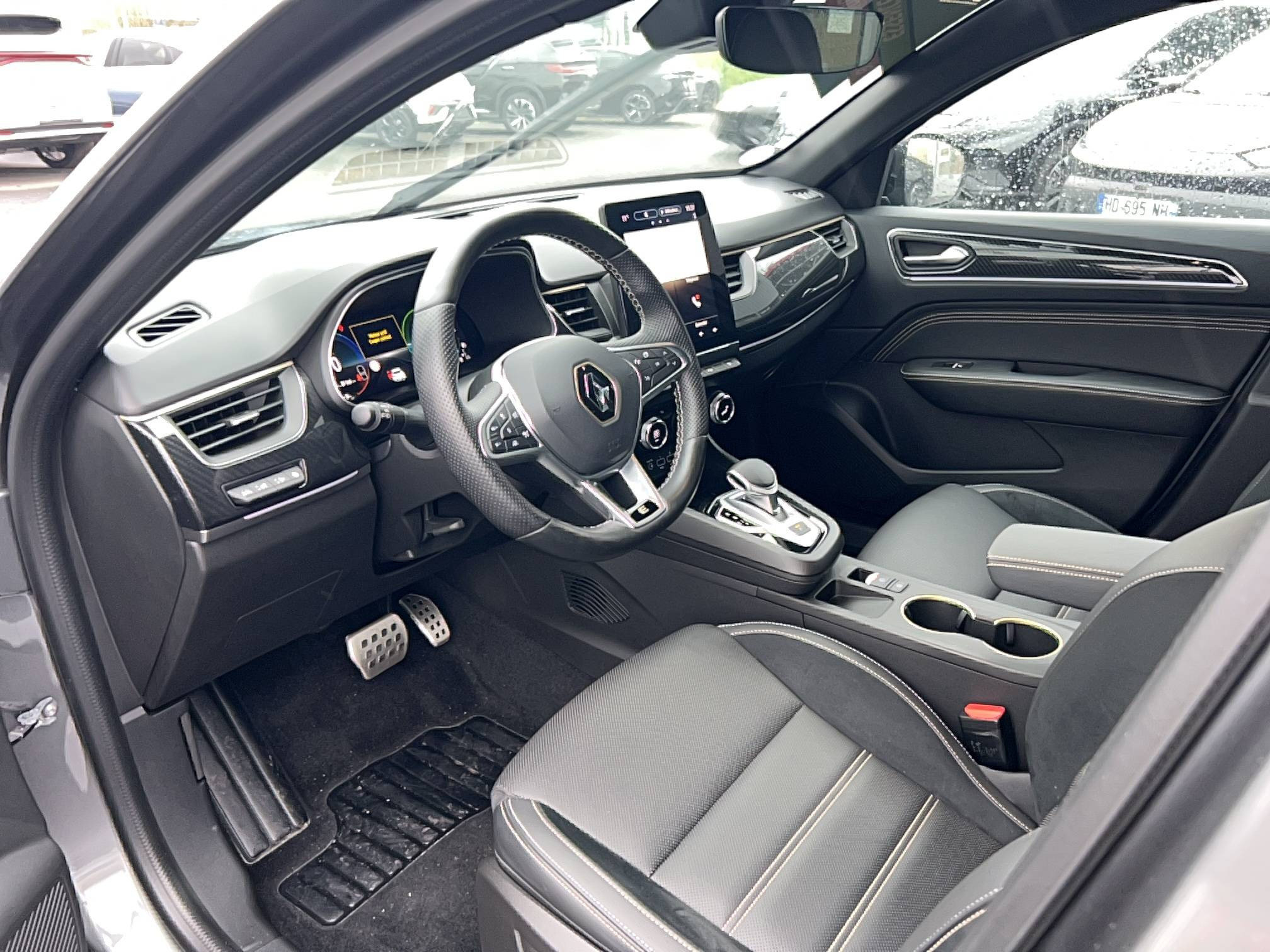 Vente en ligne Renault Arkana  E-Tech hybride 145 - 22 au prix de 23 490 €