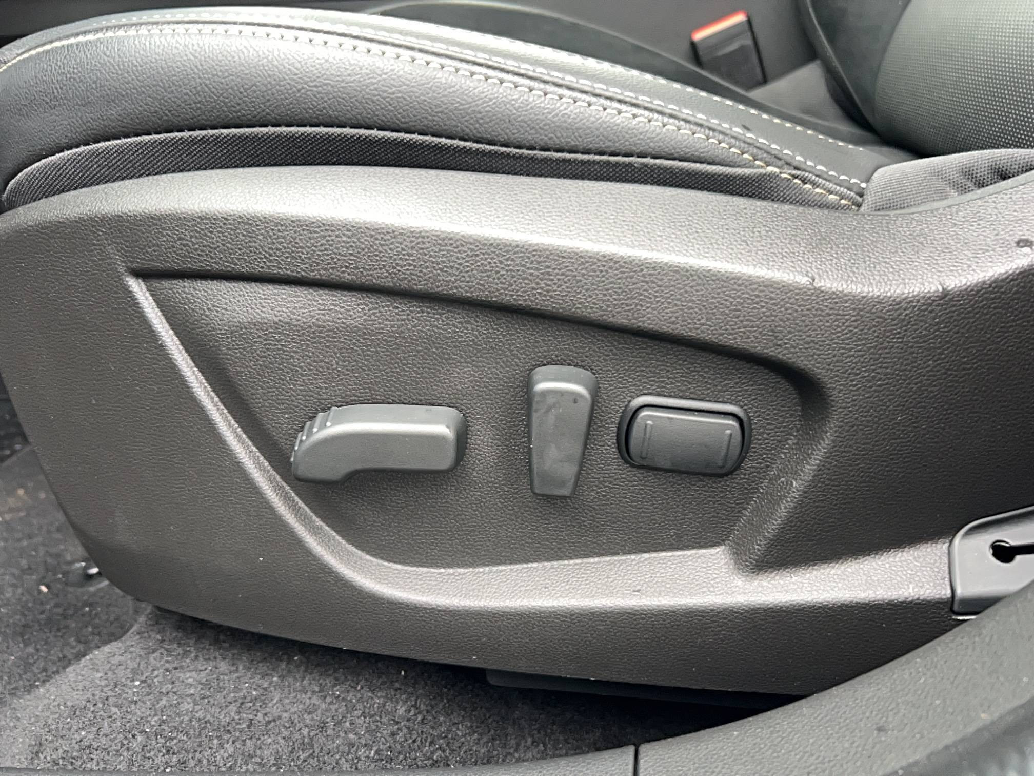 Vente en ligne Renault Arkana  E-Tech hybride 145 - 22 au prix de 23 490 €