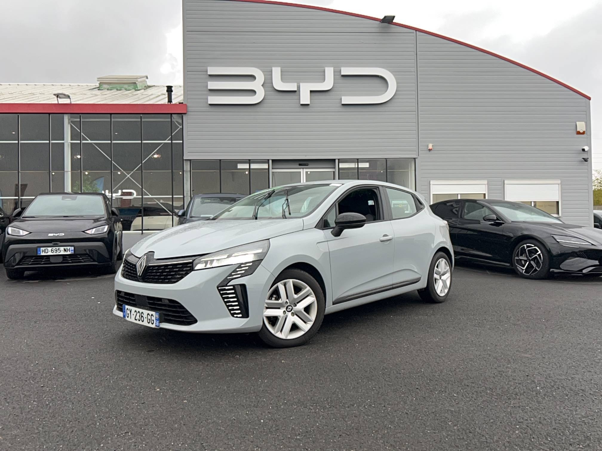 Renault Clio 5 Clio E-Tech full hybrid 145 ch GSR2 occasion de 2024 en vente à Nantes