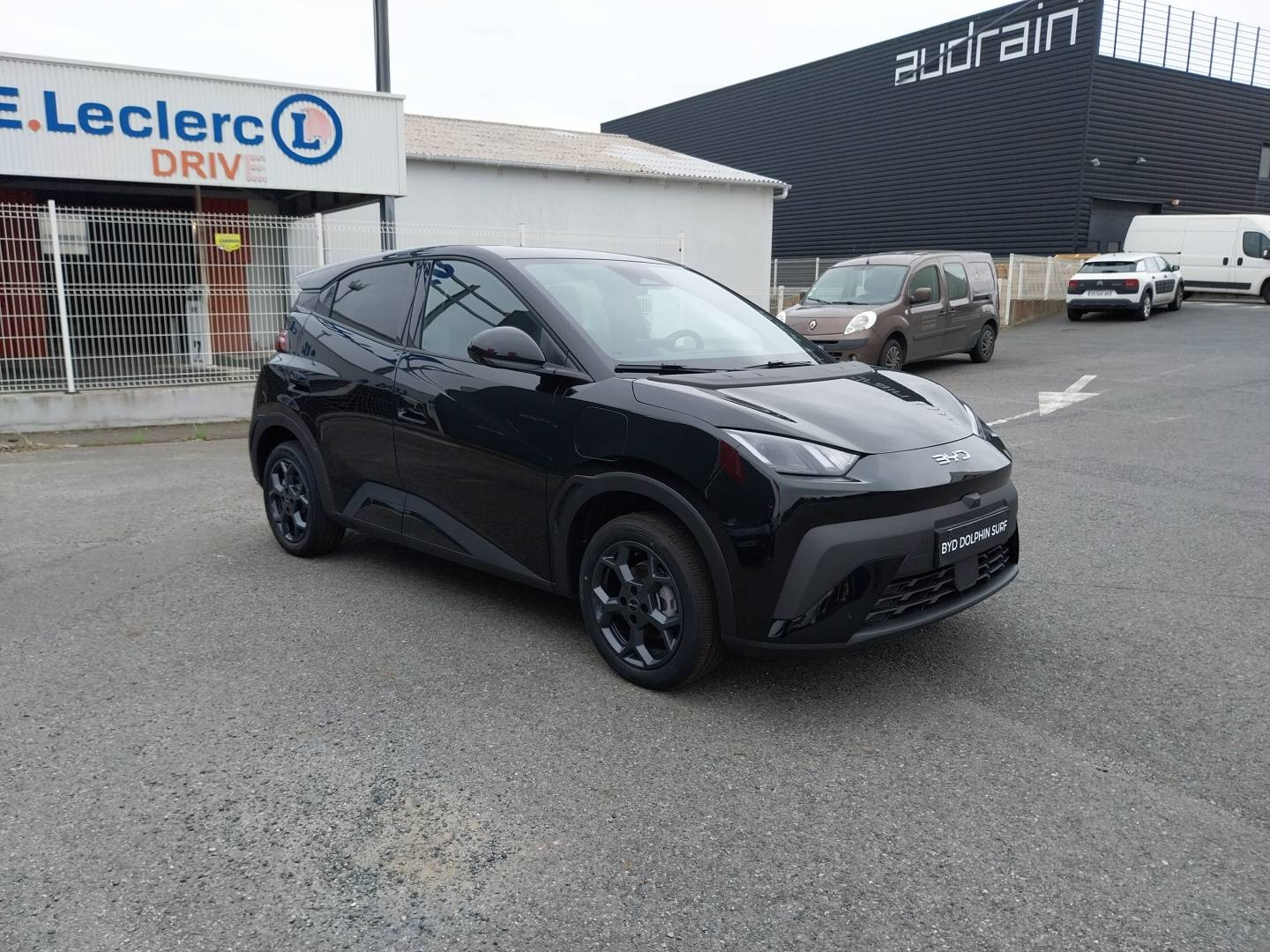 Vente en ligne Byd Dolphin Surf  43.2 kWh 156 ch au prix de 23 261 €