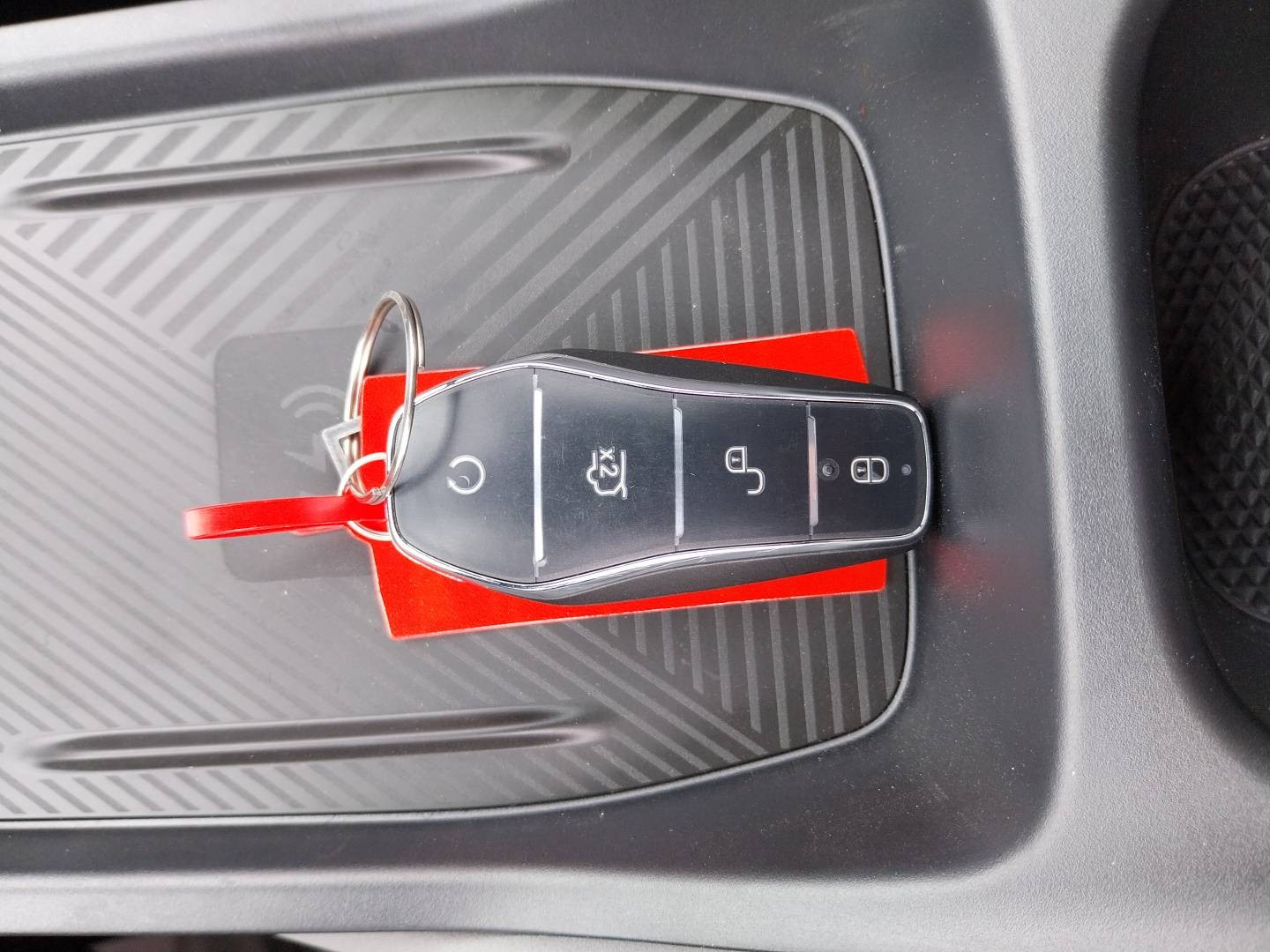 Vente en ligne Byd Dolphin Surf  43.2 kWh 156 ch au prix de 23 261 €