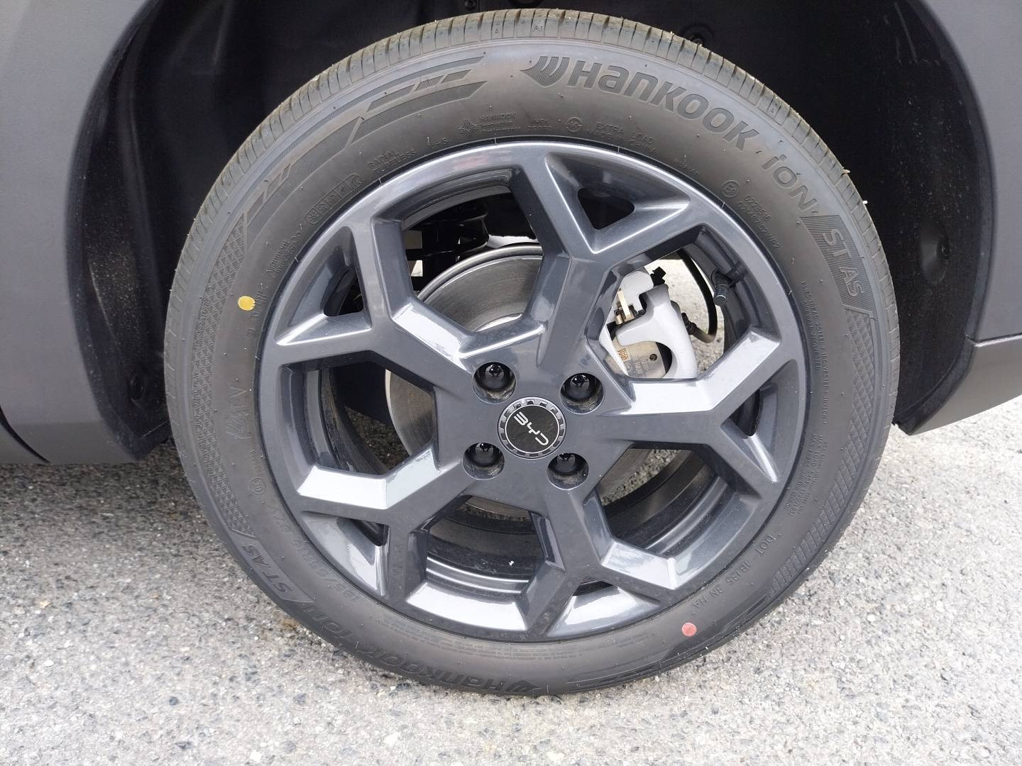 Vente en ligne Byd Dolphin Surf  43.2 kWh 156 ch au prix de 23 261 €