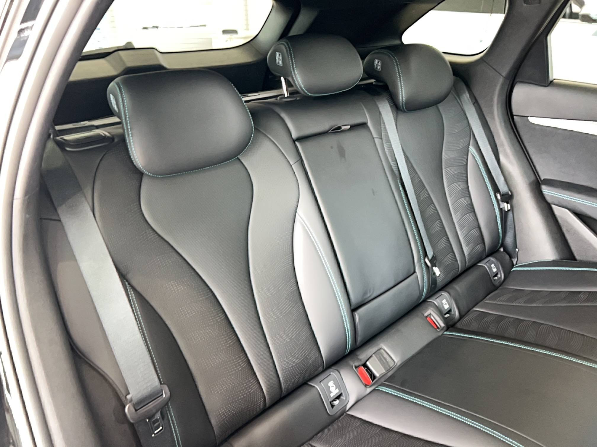 Vente en ligne Byd Seal 6 DM-i Touring  1.5l DM-i 156 kW PHEV au prix de 41 890 €