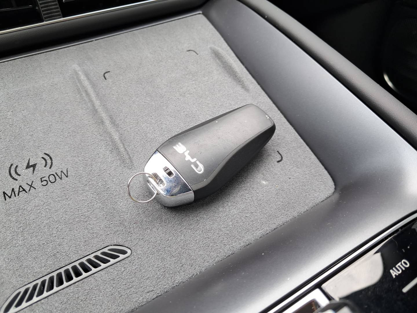 Vente en ligne Byd Sealion 7  91.3 kWh 530ch AWD au prix de 50 870 €