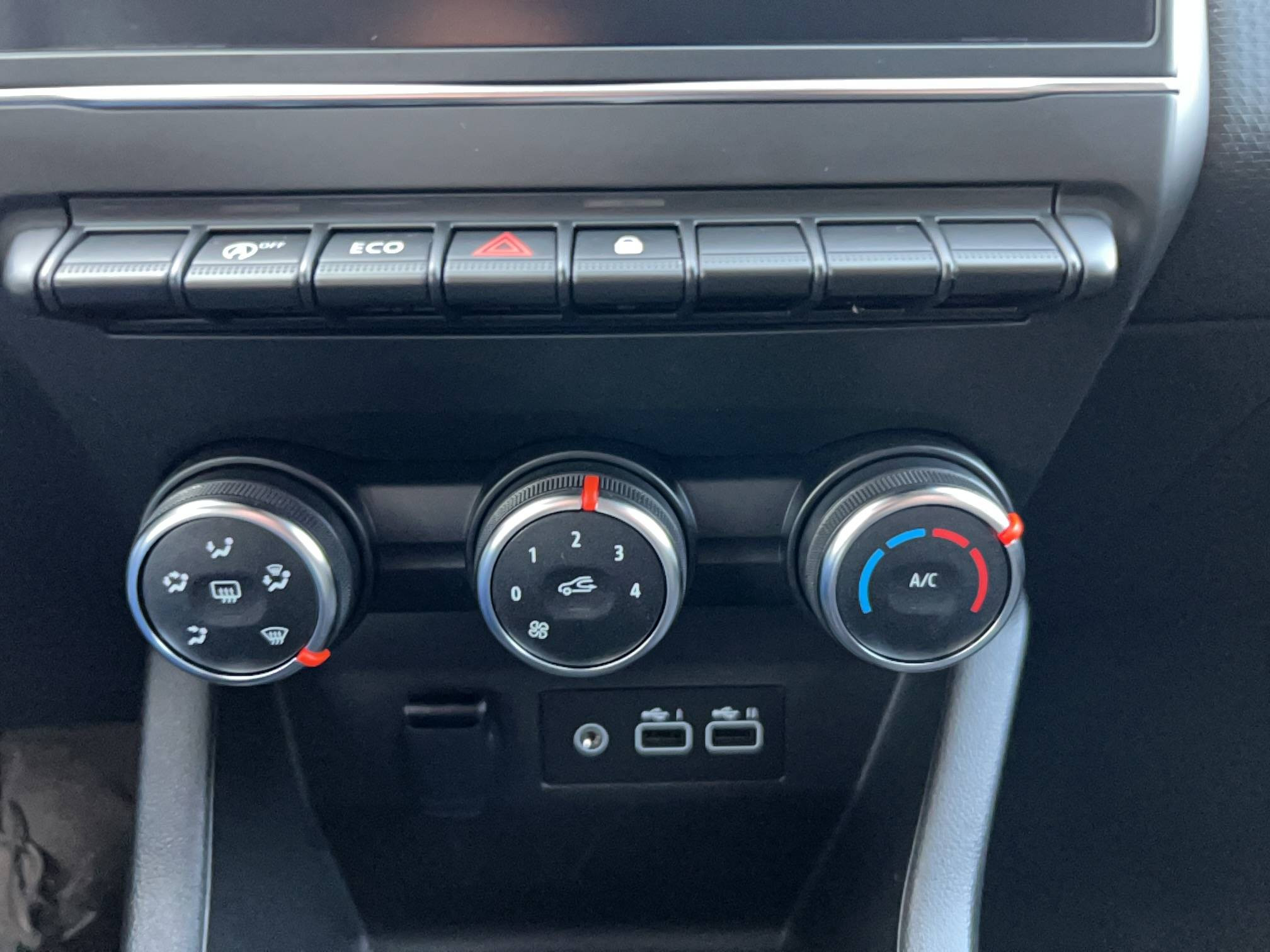 Vente en ligne Renault Clio 5 Clio TCe 90 au prix de 13 990 €