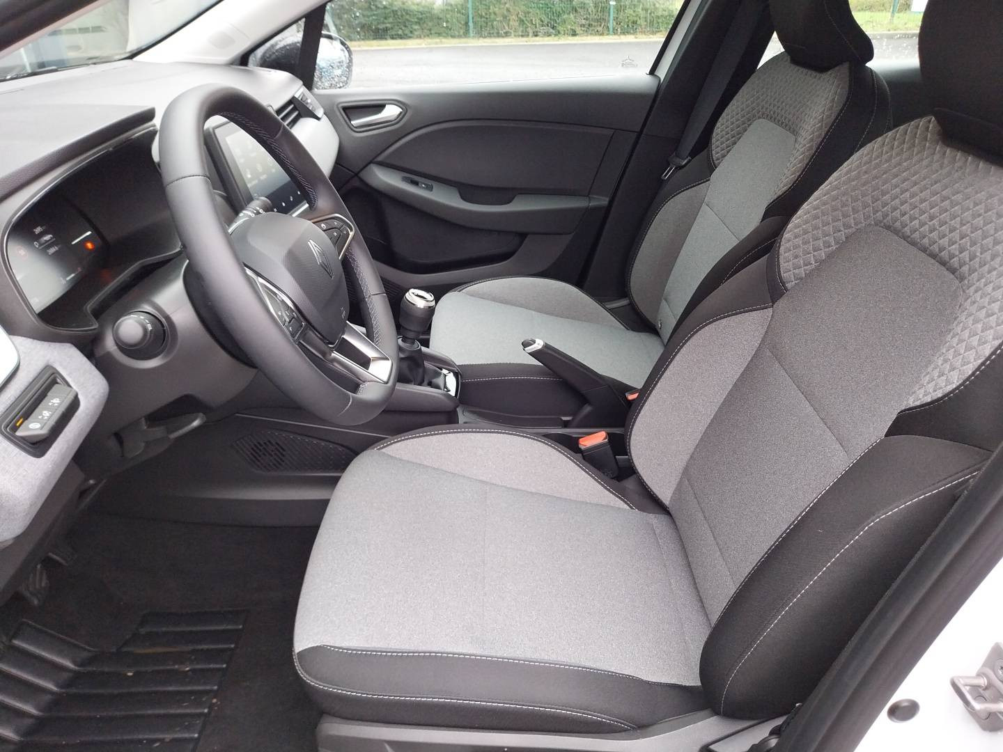 Vente en ligne Renault Clio 5 Clio TCe 90 ch GSR2 au prix de 17 950 €