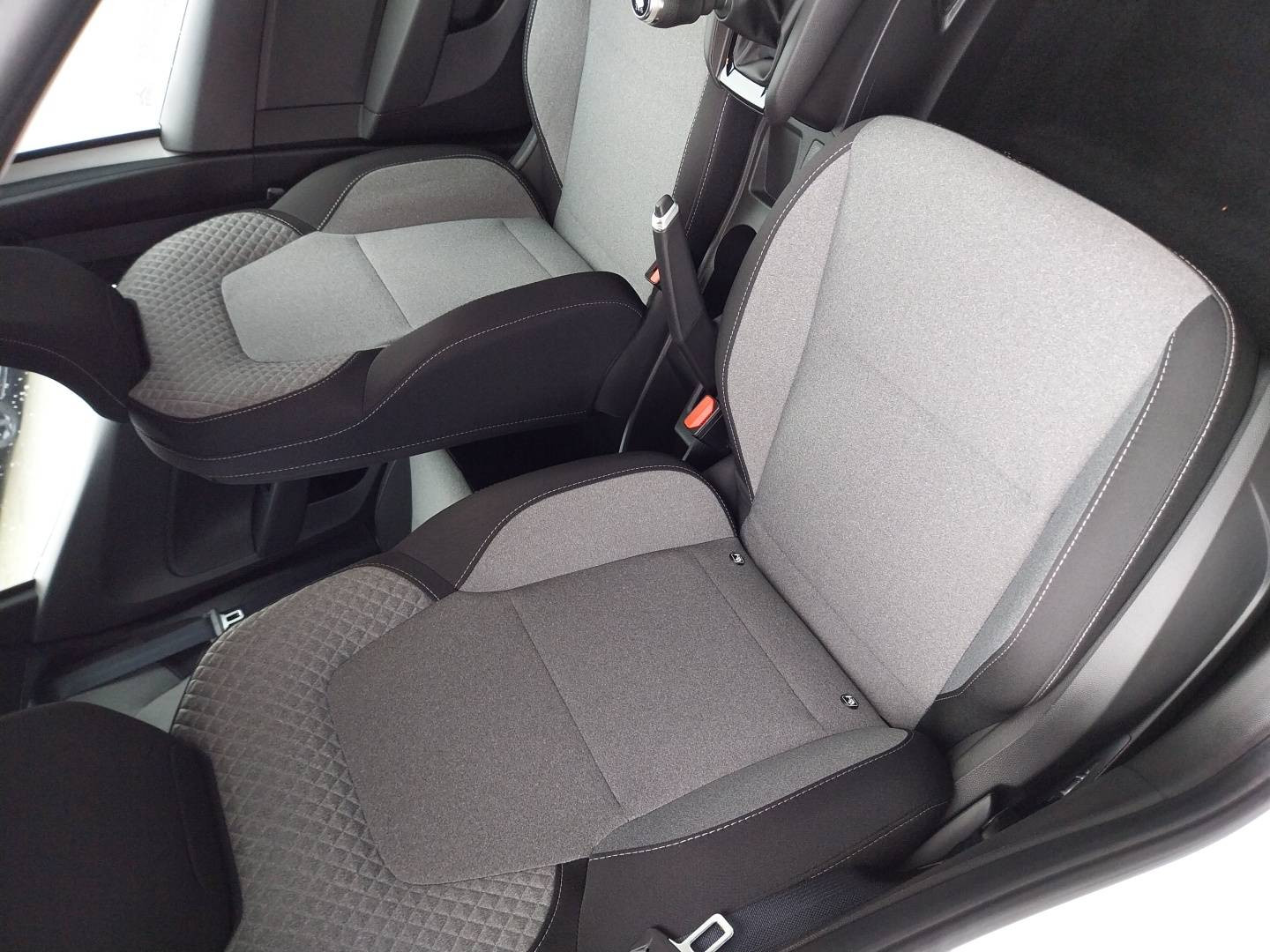 Vente en ligne Renault Clio 5 Clio TCe 90 ch GSR2 au prix de 17 950 €