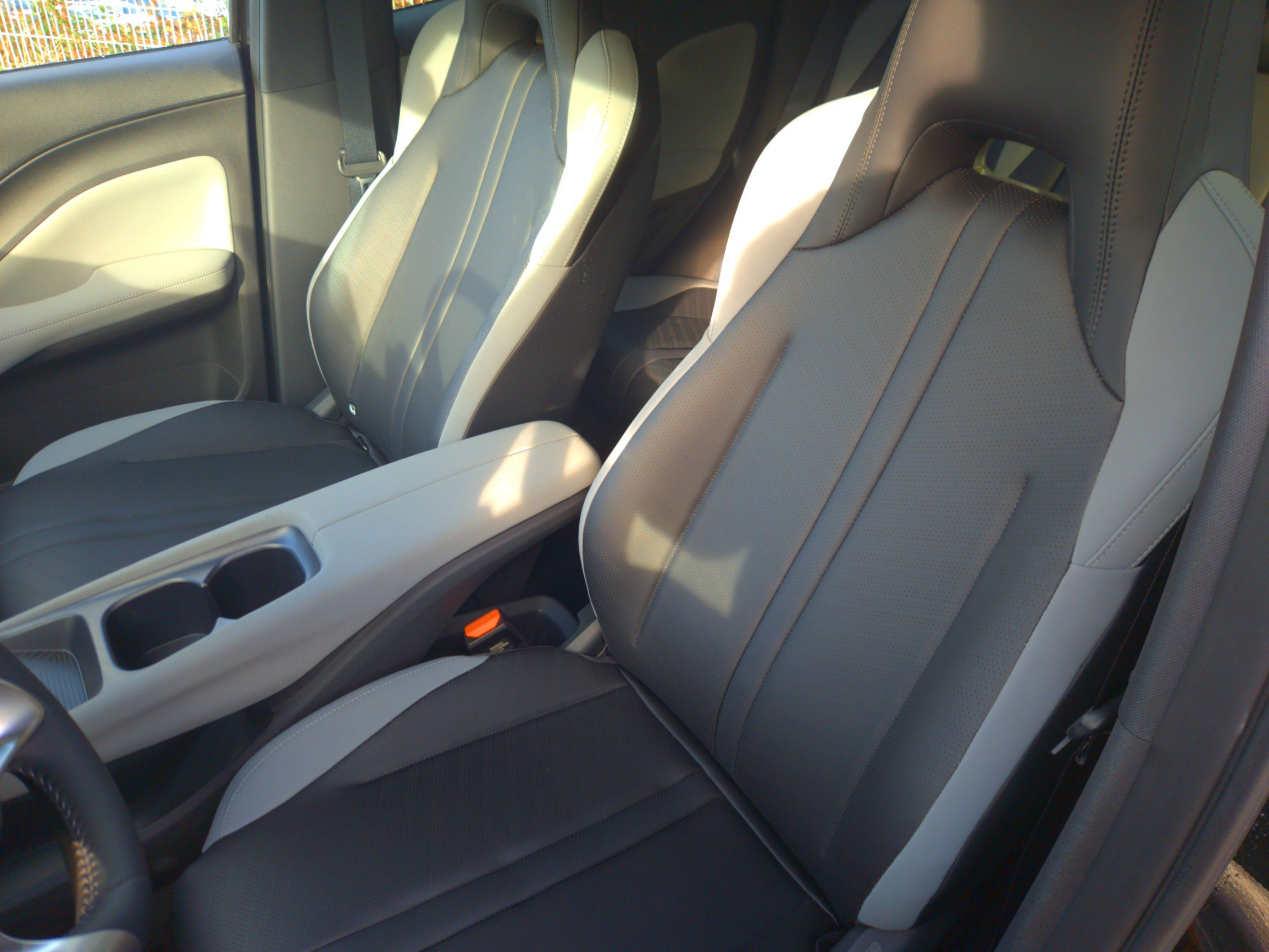 Vente en ligne Byd Dolphin Surf  43.2 kWh 156 ch au prix de 22 871 €