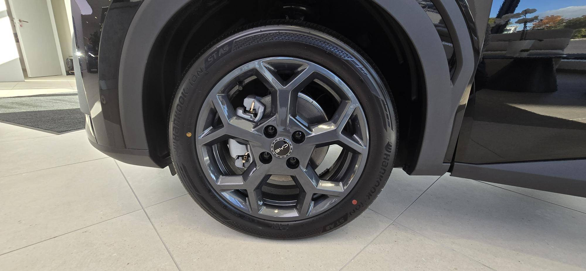 Vente en ligne Byd Dolphin Surf  43.2 kWh 156 ch au prix de 22 590 €