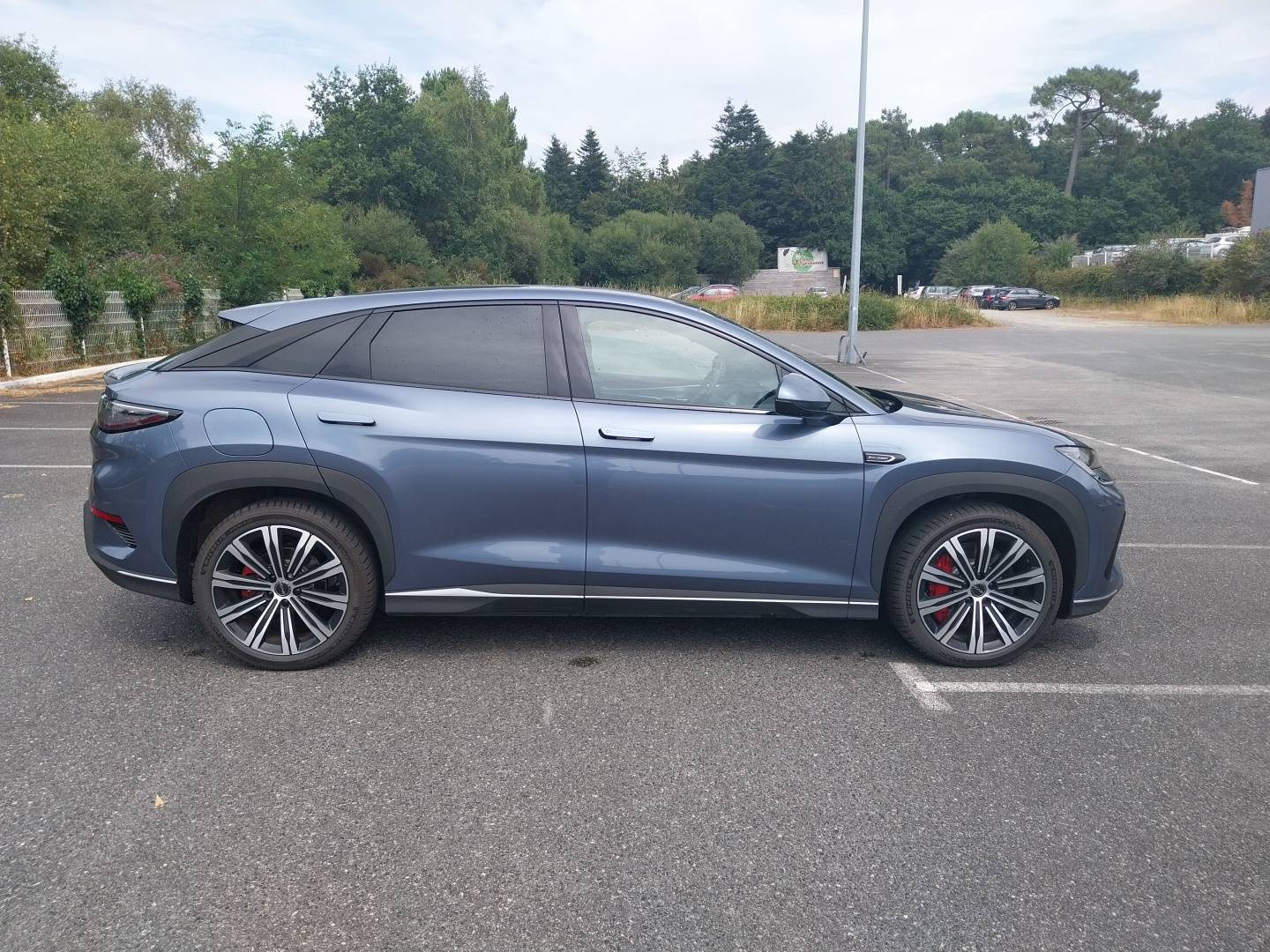 Vente en ligne Byd Sealion 7  91.3 kWh 530ch AWD au prix de 47 490 €