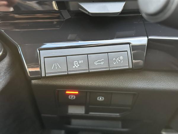 Vente en ligne Renault Austral  E-Tech hybrid 200 au prix de 35 990 €