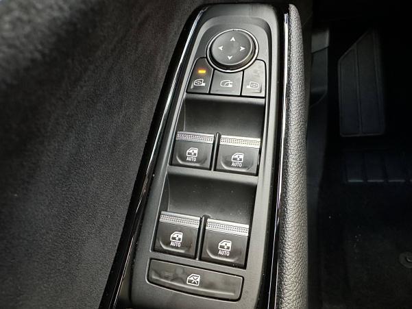 Vente en ligne Renault Austral  E-Tech hybrid 200 au prix de 35 990 €