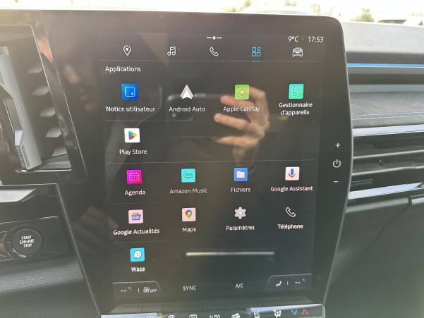 Vente en ligne Renault Austral  E-Tech hybrid 200 au prix de 35 990 €