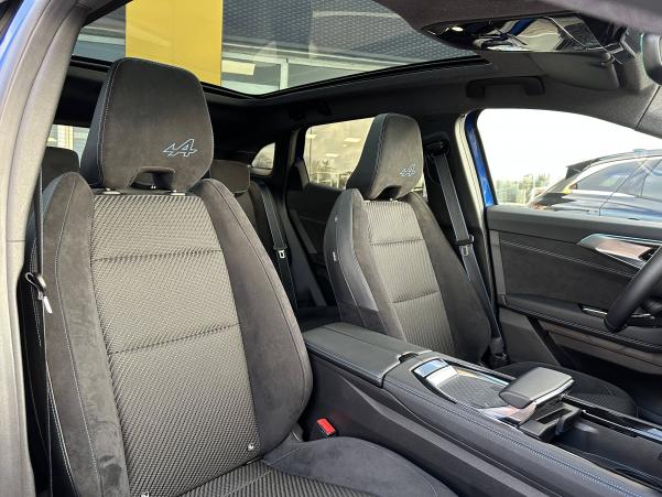 Vente en ligne Renault Austral  E-Tech hybrid 200 au prix de 35 990 €