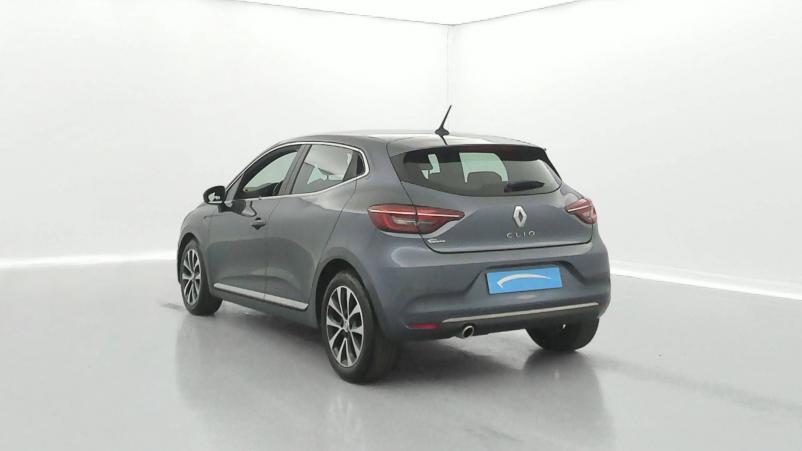 Vente en ligne Renault Clio 5 Clio TCe 90 - 21N au prix de 15 990 €