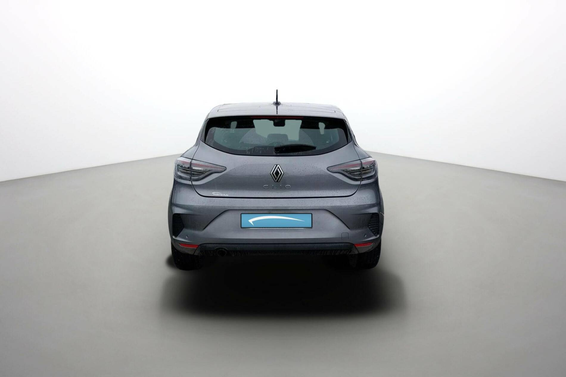 Vente en ligne Renault Clio 5 Clio Blue dCi 100 ch GSR2 Auto-école au prix de 16 590 €