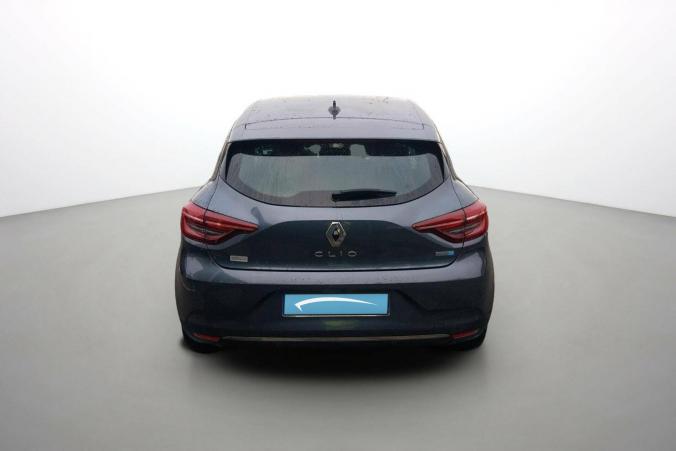 Vente en ligne Renault Clio 5 Clio E-Tech 140 au prix de 17 990 €