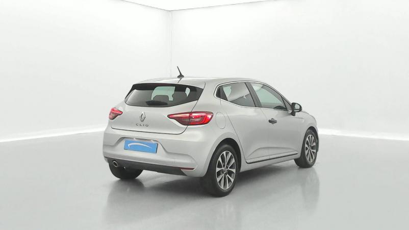 Vente en ligne Renault Clio 5 Clio TCe 90 - 21 au prix de 14 290 €