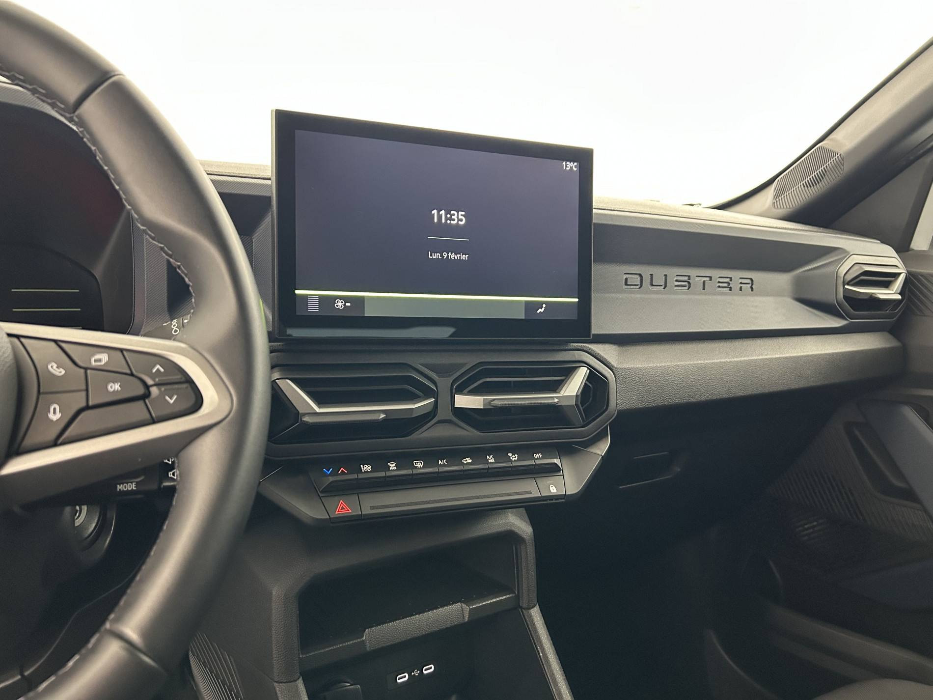 Vente en ligne Dacia Duster  Hybrid 140 au prix de 26 590 €
