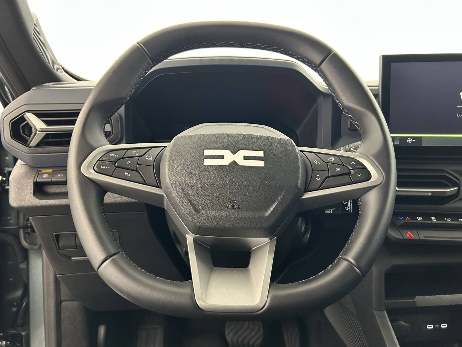 Vente en ligne Dacia Duster  Hybrid 140 au prix de 26 590 €