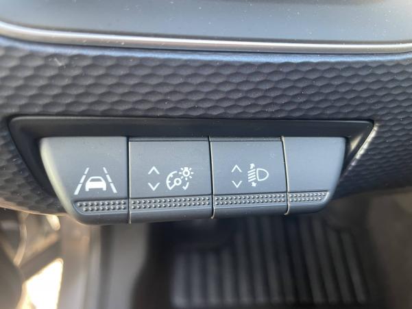 Vente en ligne Renault Arkana  TCe 140 EDC - 22 au prix de 20 990 €