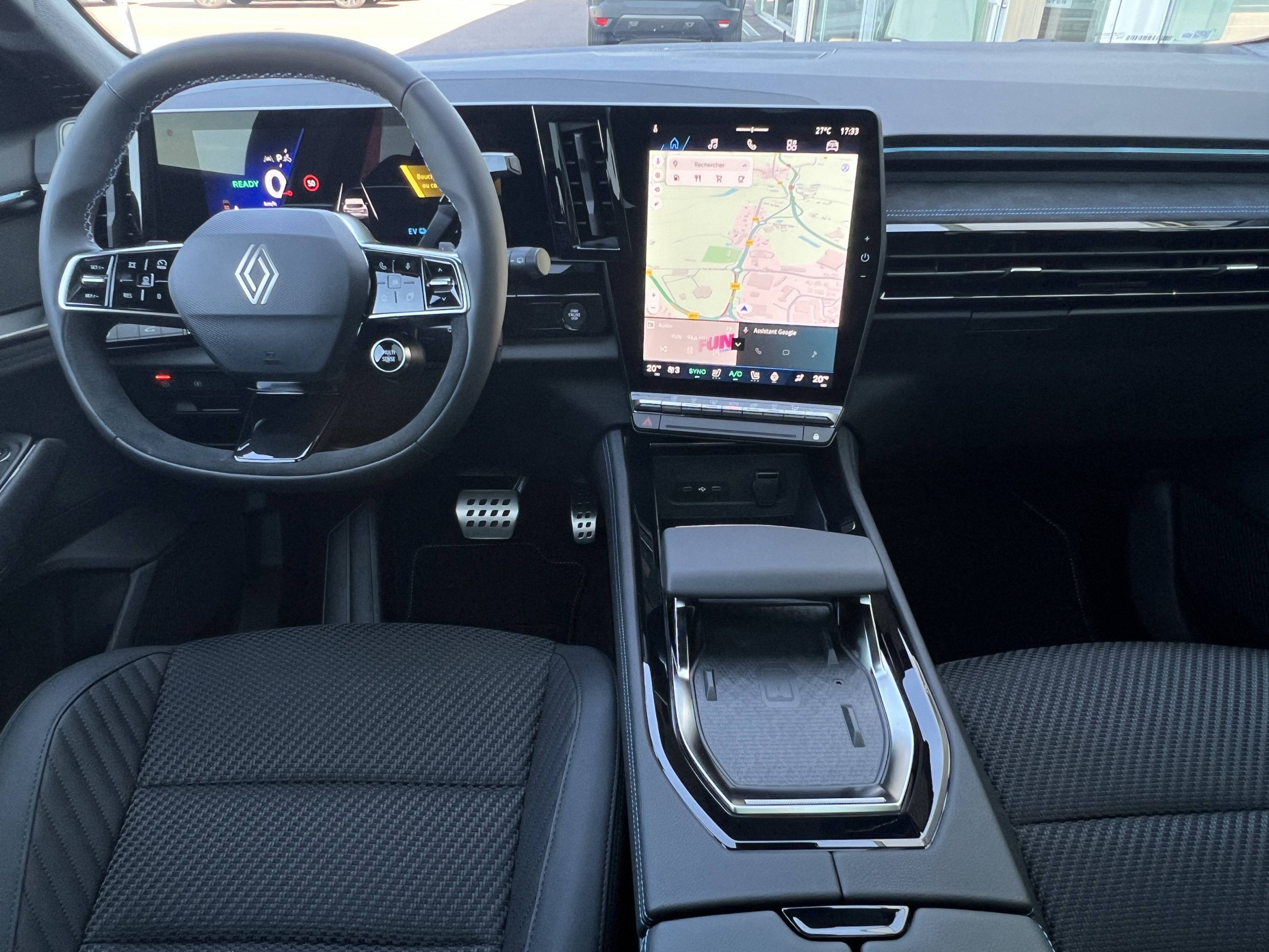 Vente en ligne Renault Austral  full hybrid E-Tech 200 ch au prix de 42 490 €