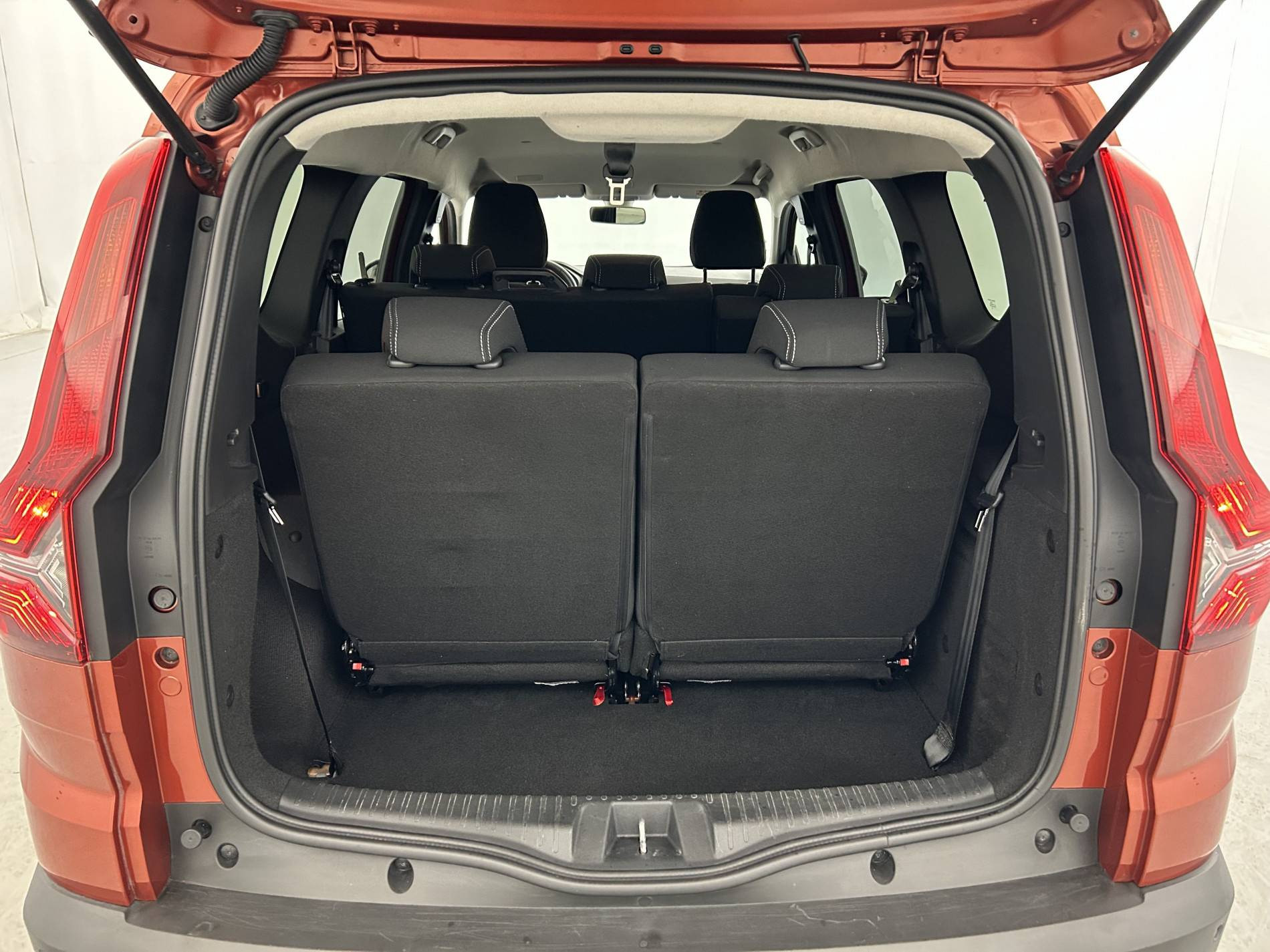 Vente en ligne Dacia Jogger  ECO-G 100 7 places au prix de 17 690 €