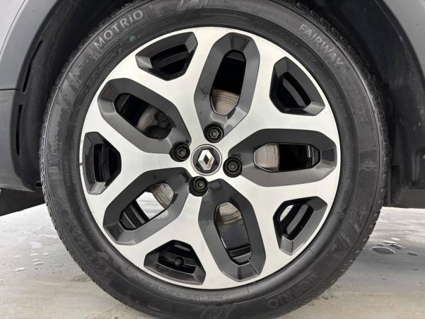 Vente en ligne Renault Captur  dCi 90 EDC au prix de 12 490 €