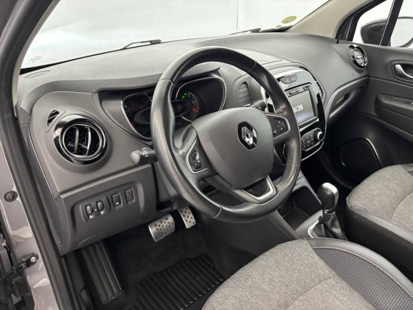 Vente en ligne Renault Captur  dCi 90 EDC au prix de 12 490 €
