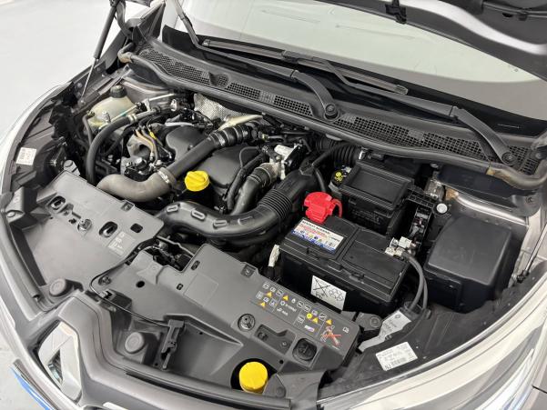 Vente en ligne Renault Captur  dCi 90 EDC au prix de 12 490 €