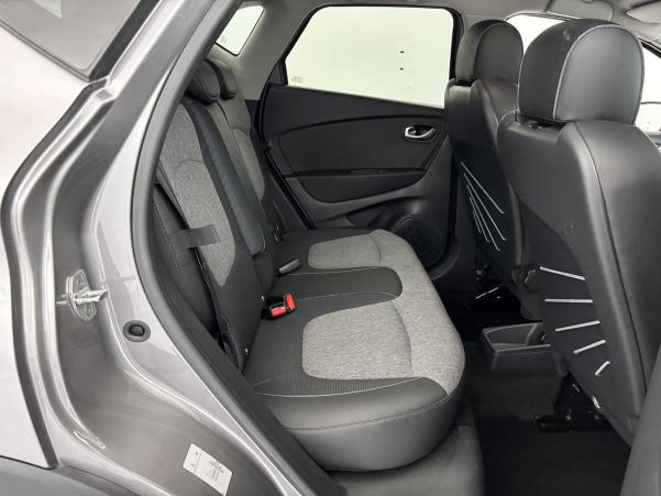 Vente en ligne Renault Captur  dCi 90 EDC au prix de 12 490 €