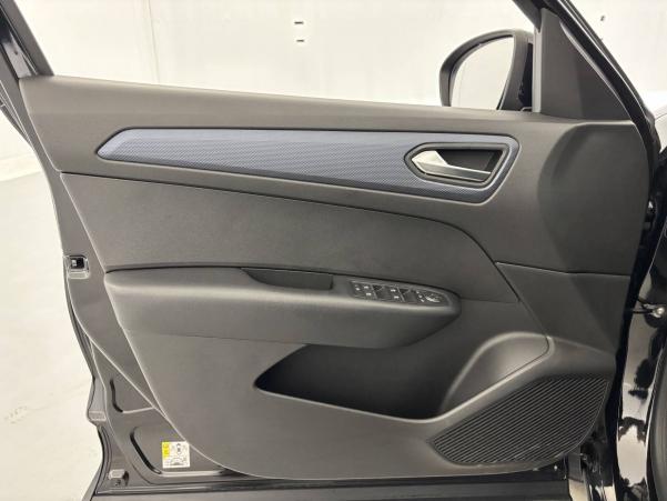 Vente en ligne Renault Arkana  E-Tech hybride 145 - 22 au prix de 21 990 €