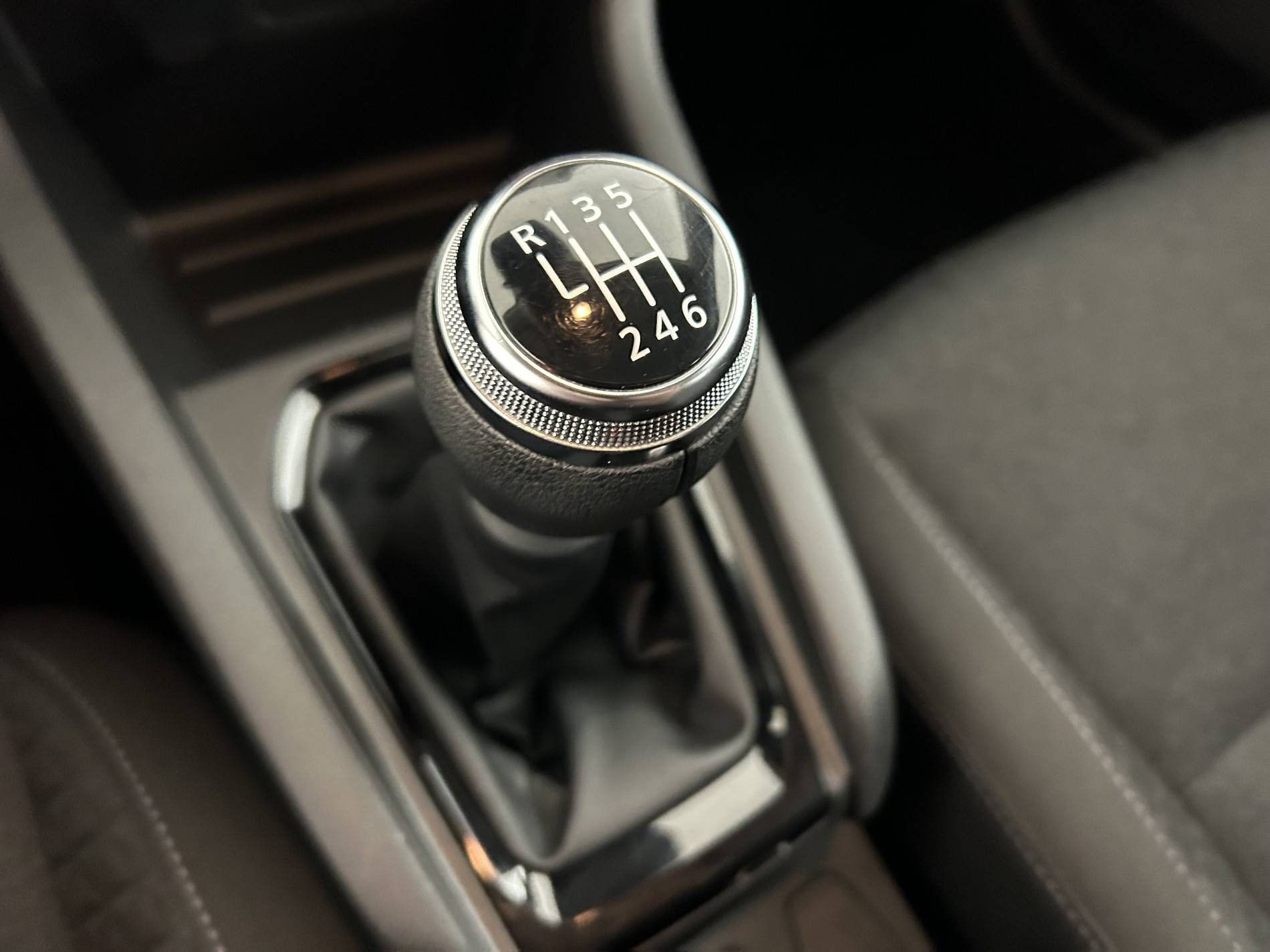 Vente en ligne Renault Clio 5 Clio TCe 90 au prix de 14 990 €