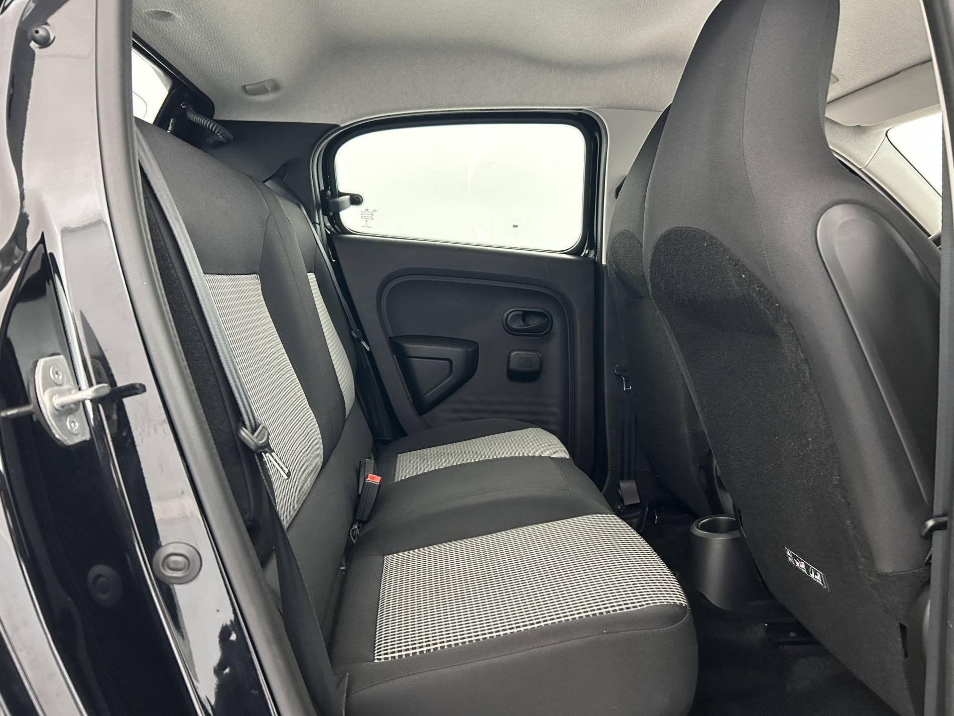 Vente en ligne Renault Twingo Electrique Twingo III E-Tech au prix de 12 490 €