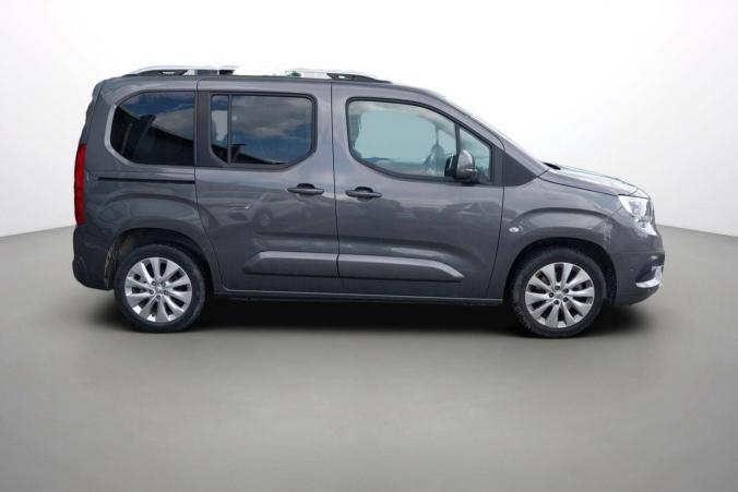 Vente en ligne Opel Combo Life  L1H1 1.5 Diesel 130 ch BVA8 Start/Stop au prix de 22 990 €